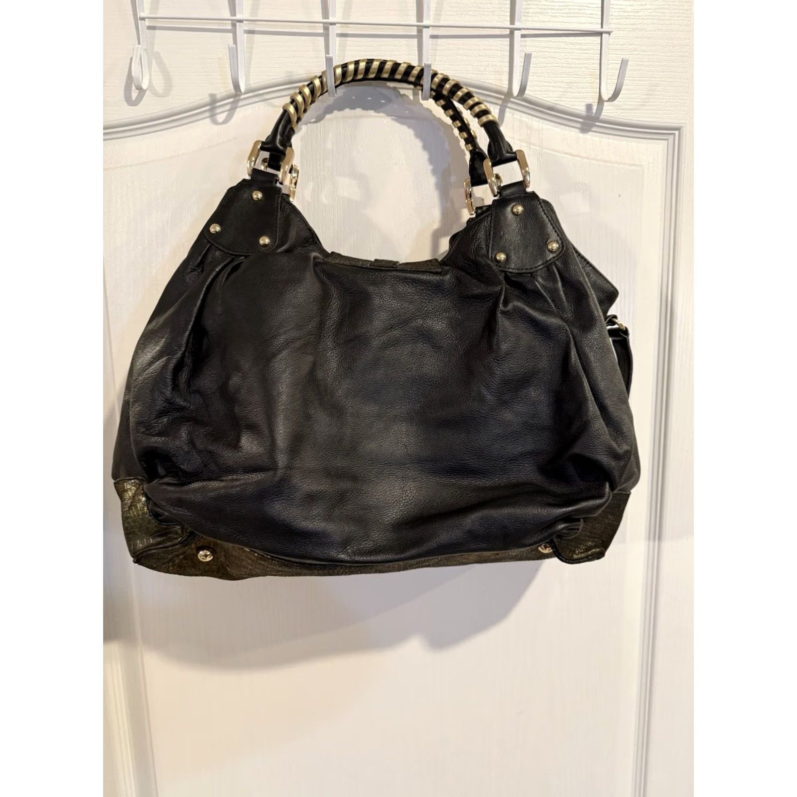Halston VINTAGE Halston Y2K Large Black Gold Handbag Shoulder Bag Women Adults Large Black Gold Zipper Pull Missing Inside Leather 90s Style Size ONE SIZE - 2 Thumbnail