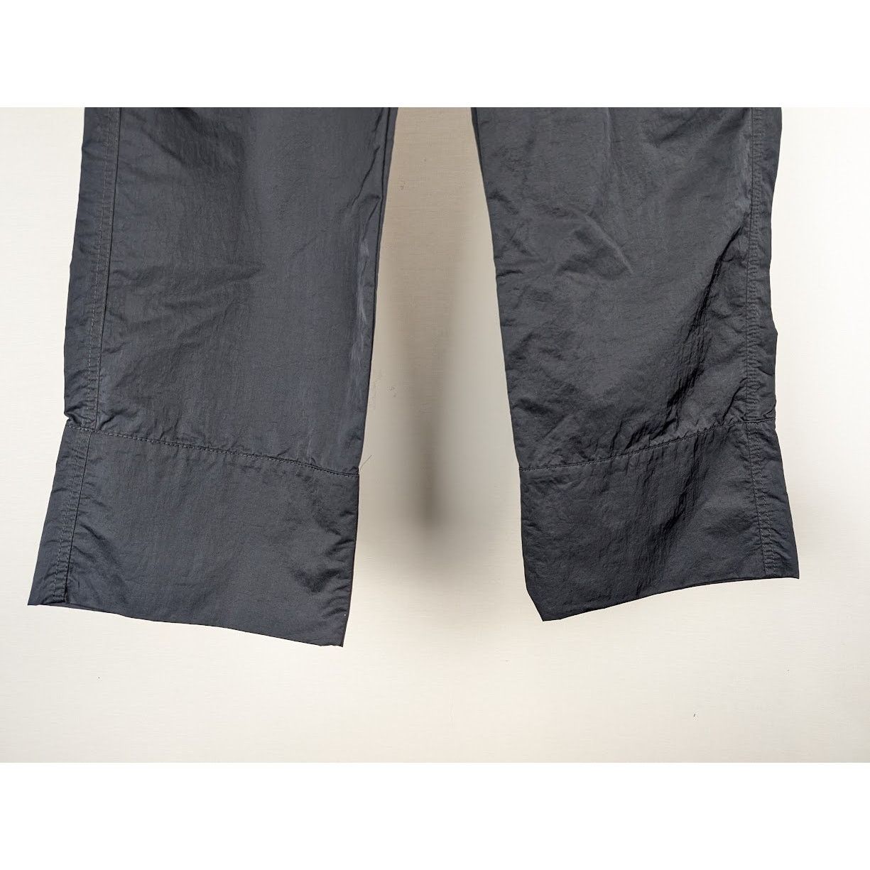 Bottega Veneta o1rshd1 Trousers Tech Nylon in Dark Navy Size US 30 / EU 46 - 5 Thumbnail