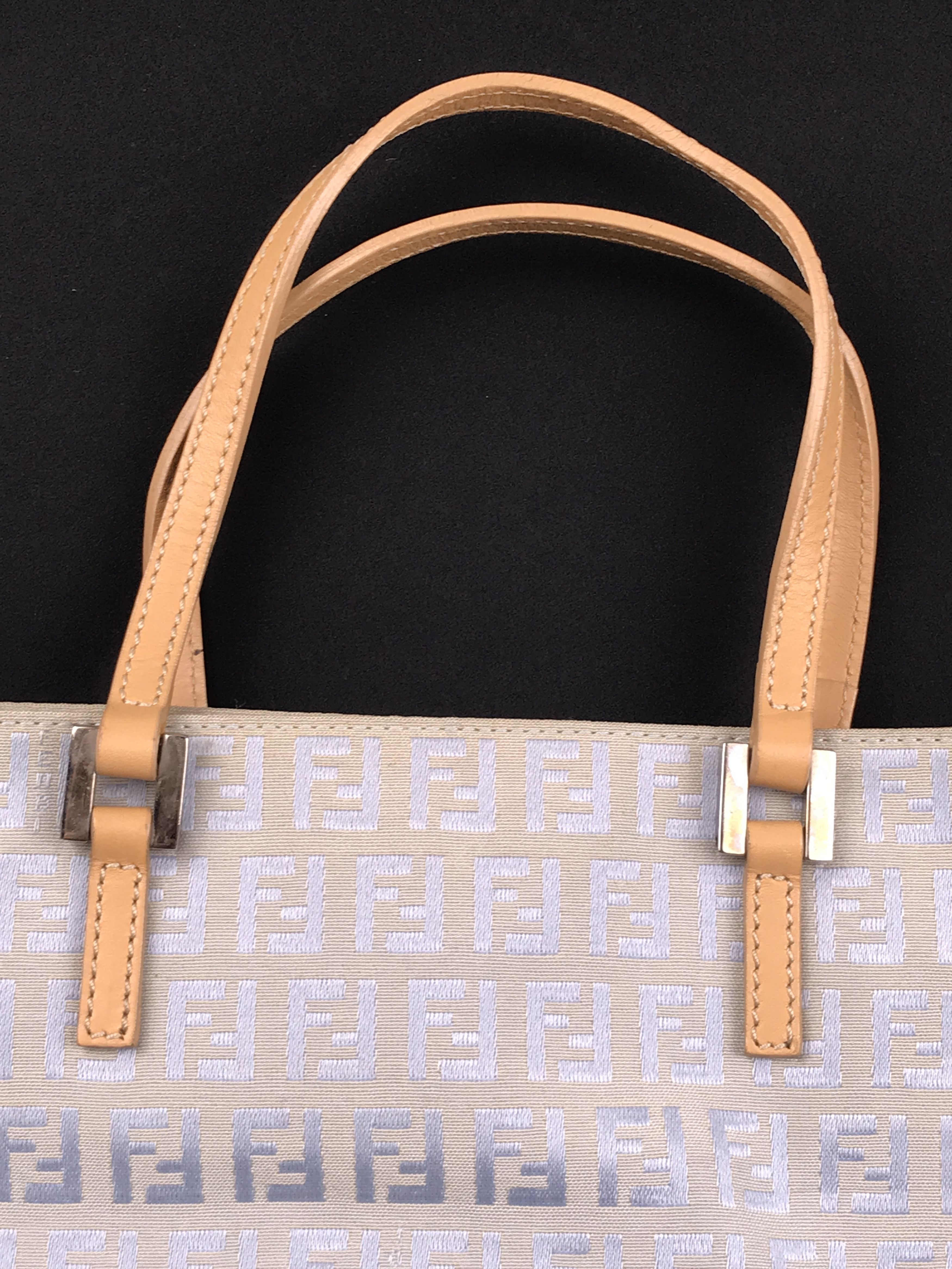 Fendi × Vintage Vintage Fendi Monogram Tote Bag Size ONE SIZE - 11 Thumbnail