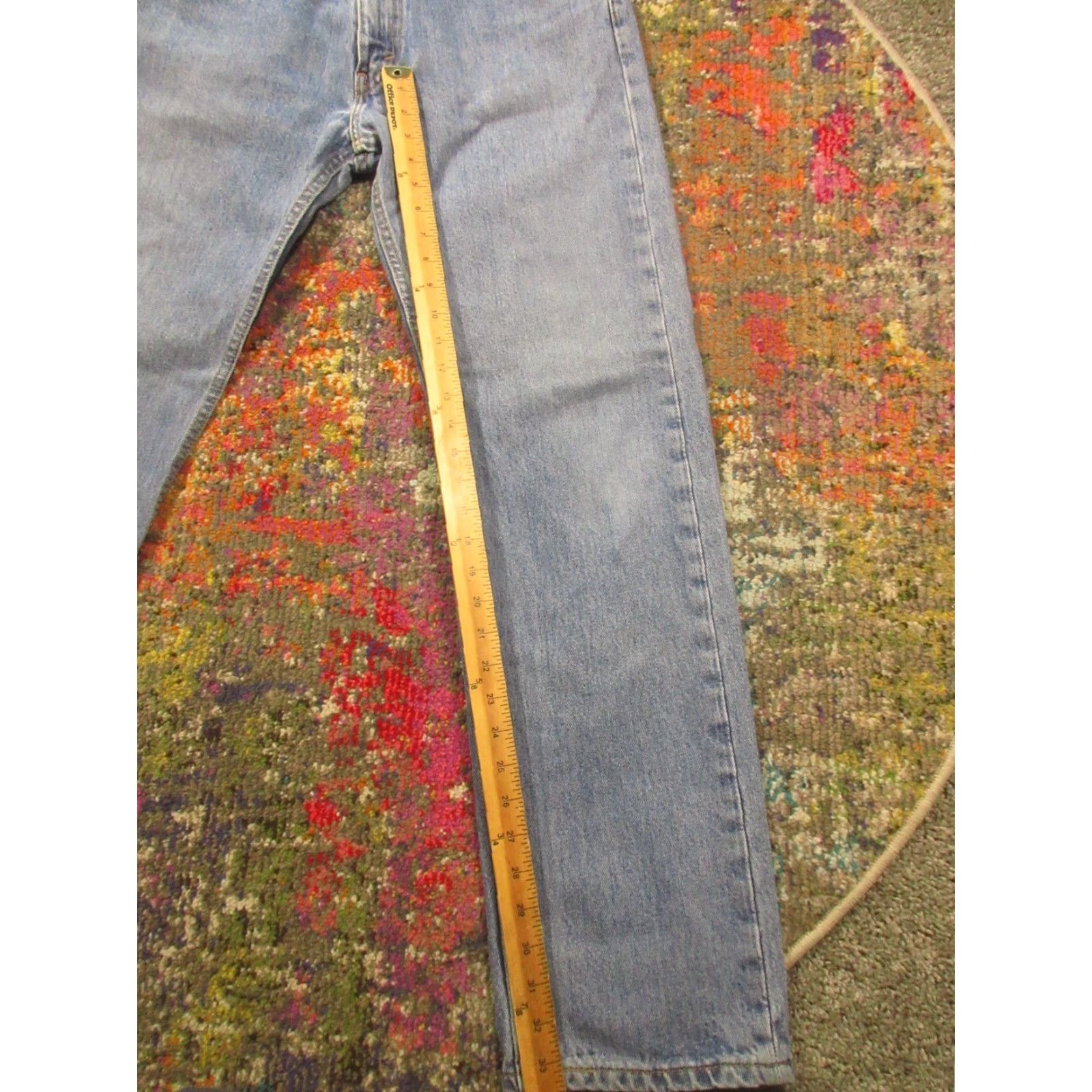 Levi's VINTAGE Levis 505 Jeans 34x34 Medium Wash Blue Denim Regular Fit Straight Leg Mens Regular 34 Blue Size US 34 / EU 50 - 7 Thumbnail