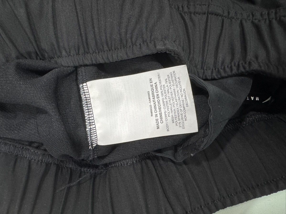 Alyx × MMW × Nike Nike x MMW Hybrid Tech Cargo Shorts Size US 30 / EU 46 - 5 Thumbnail