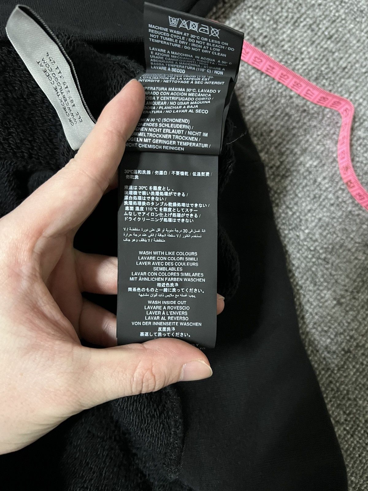 Palm Angels 「retail💲845」Brand new palm angels x smiley juggler hoodie Size US M / EU 48-50 / 2 - 15 Thumbnail
