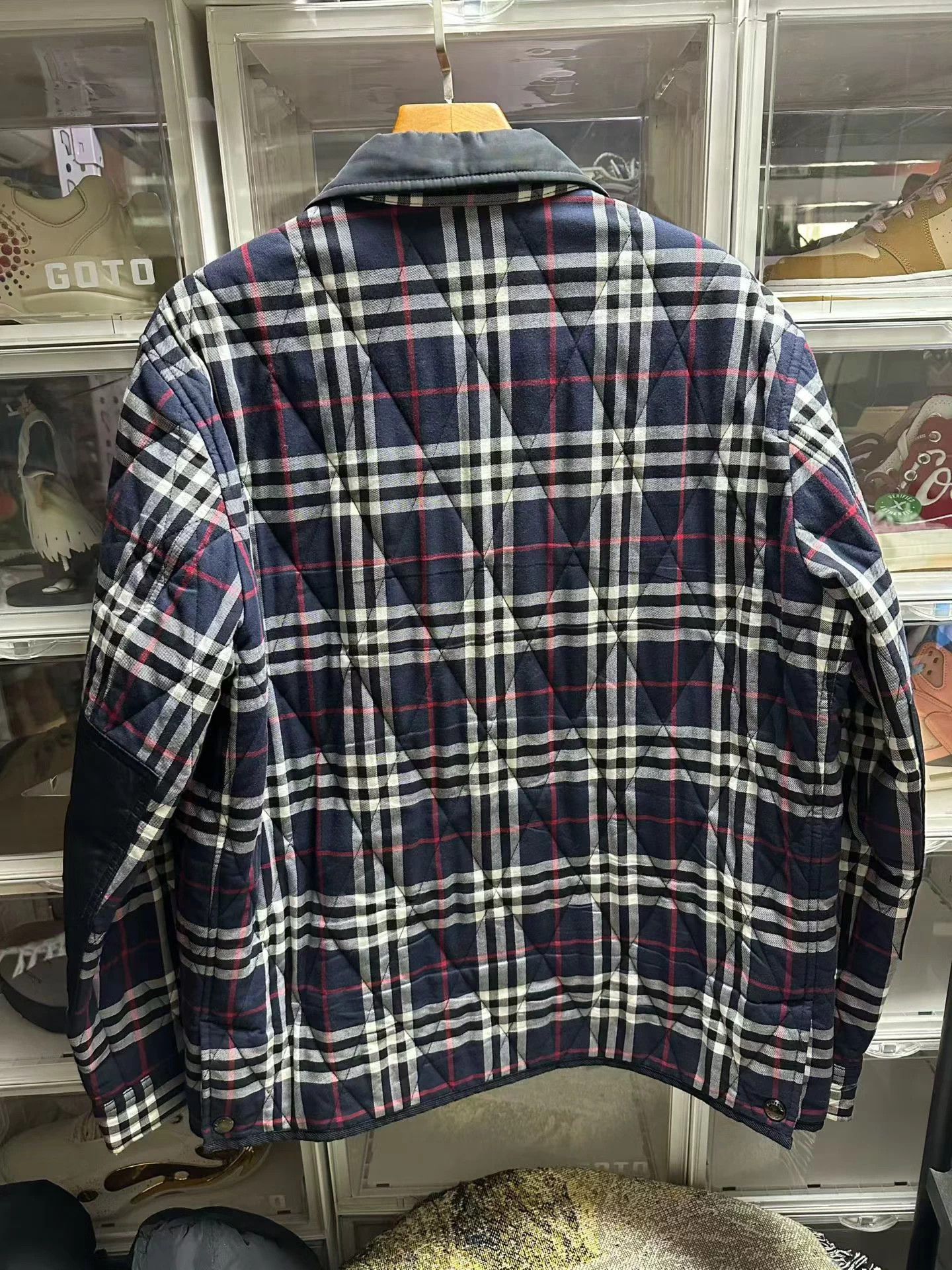Burberry Burberry men's padded coat 54 like new sleeve wear Size US L / EU 52-54 / 3 - 2 Thumbnail