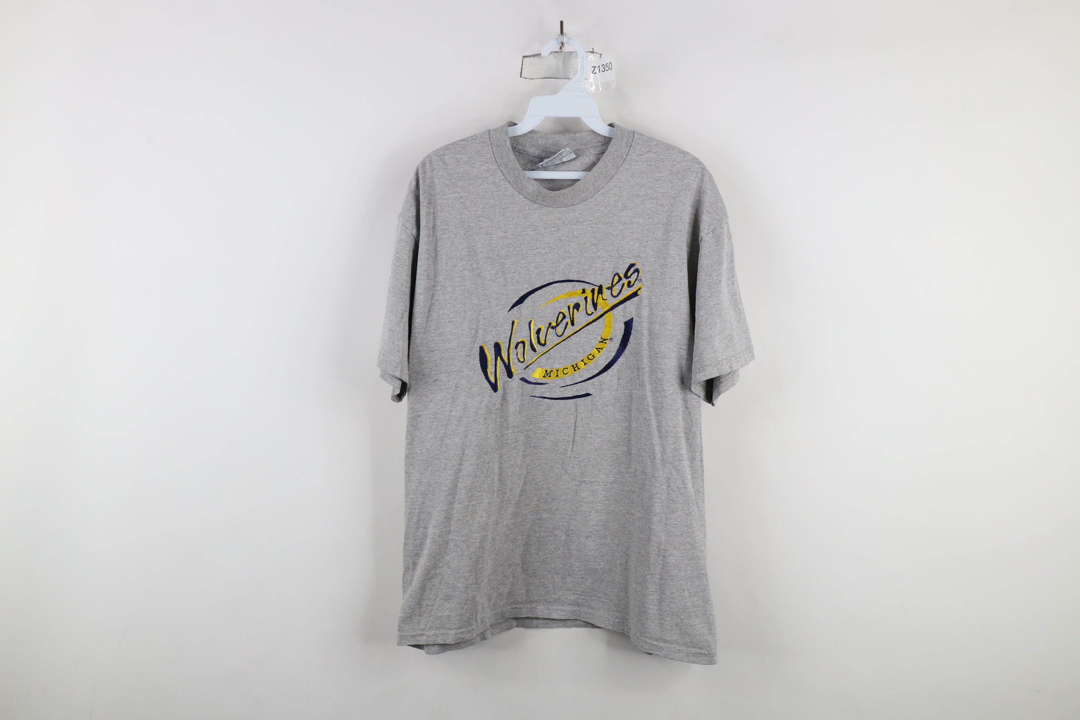 Vintage Vintage 90s University of Michigan Short Sleeve T-Shirt Size US L / EU 52-54 / 3 - 1 Thumbnail