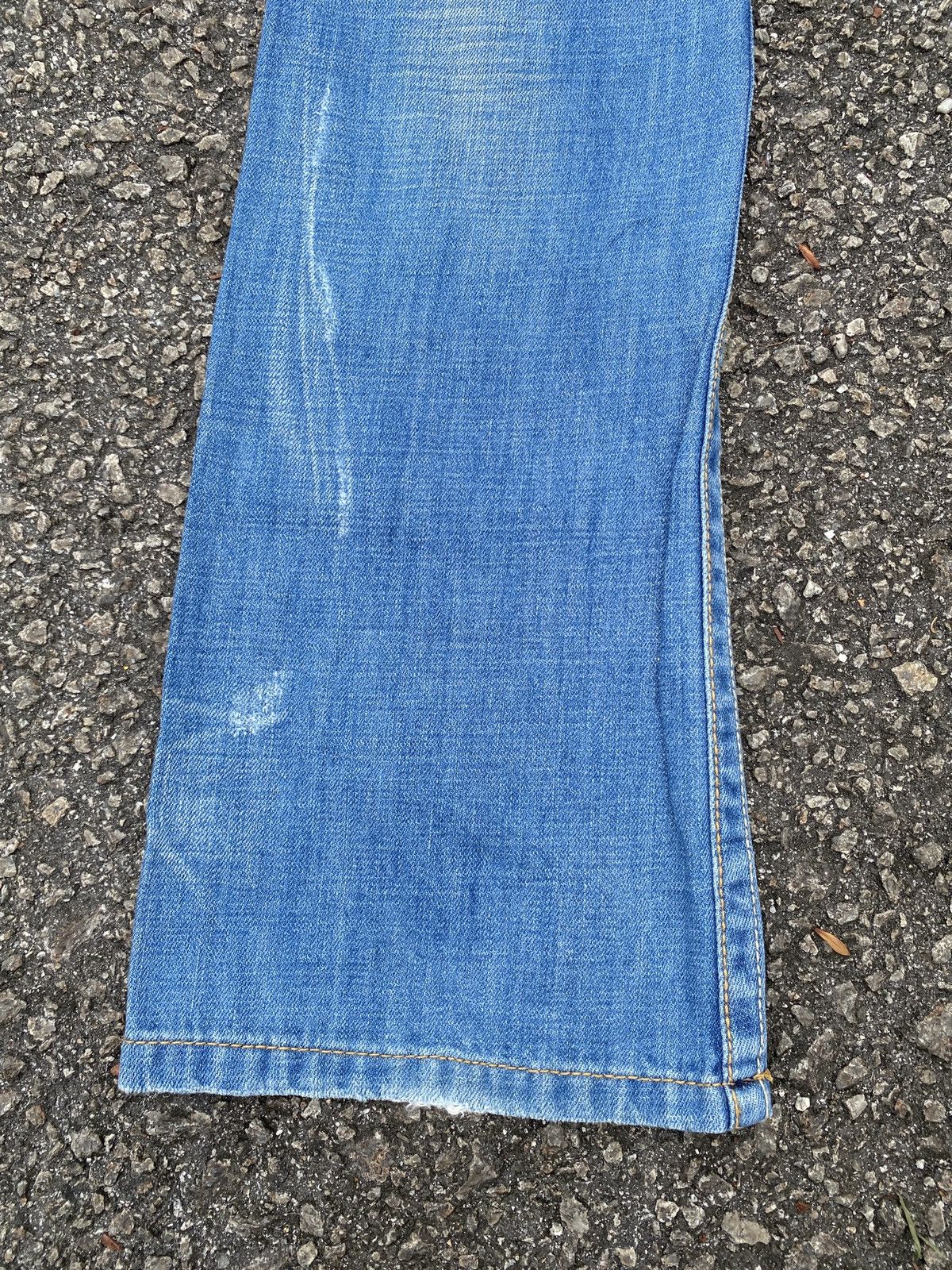 Japanese Brand Red Pepper Low Rise Faded Blue Back Logo Flare Jeans Size US 30 / EU 46 - 9 Thumbnail