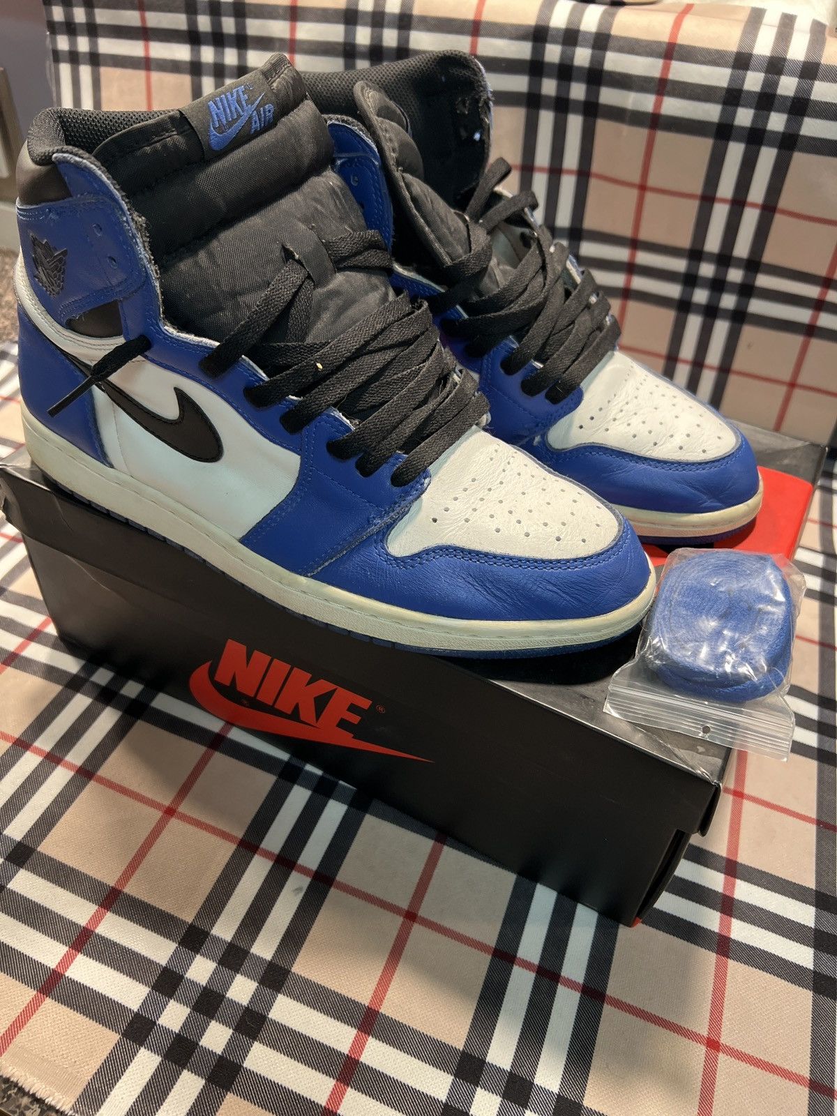 Jordan Brand × Nike Air Jordan 1 Retro High OG (Game Royal) Size US 10.5 / EU 43-44 - 1 Thumbnail