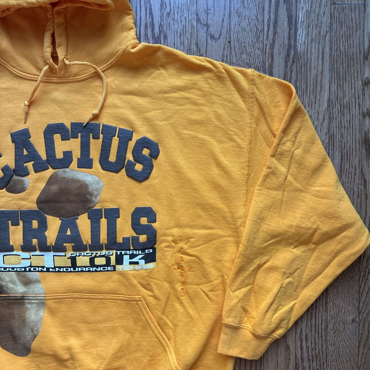 Travis Scott NWT Cactus Jack Trails Boulder Varsity Travis Scott Sz L Size US L / EU 52-54 / 3 - 2 Thumbnail