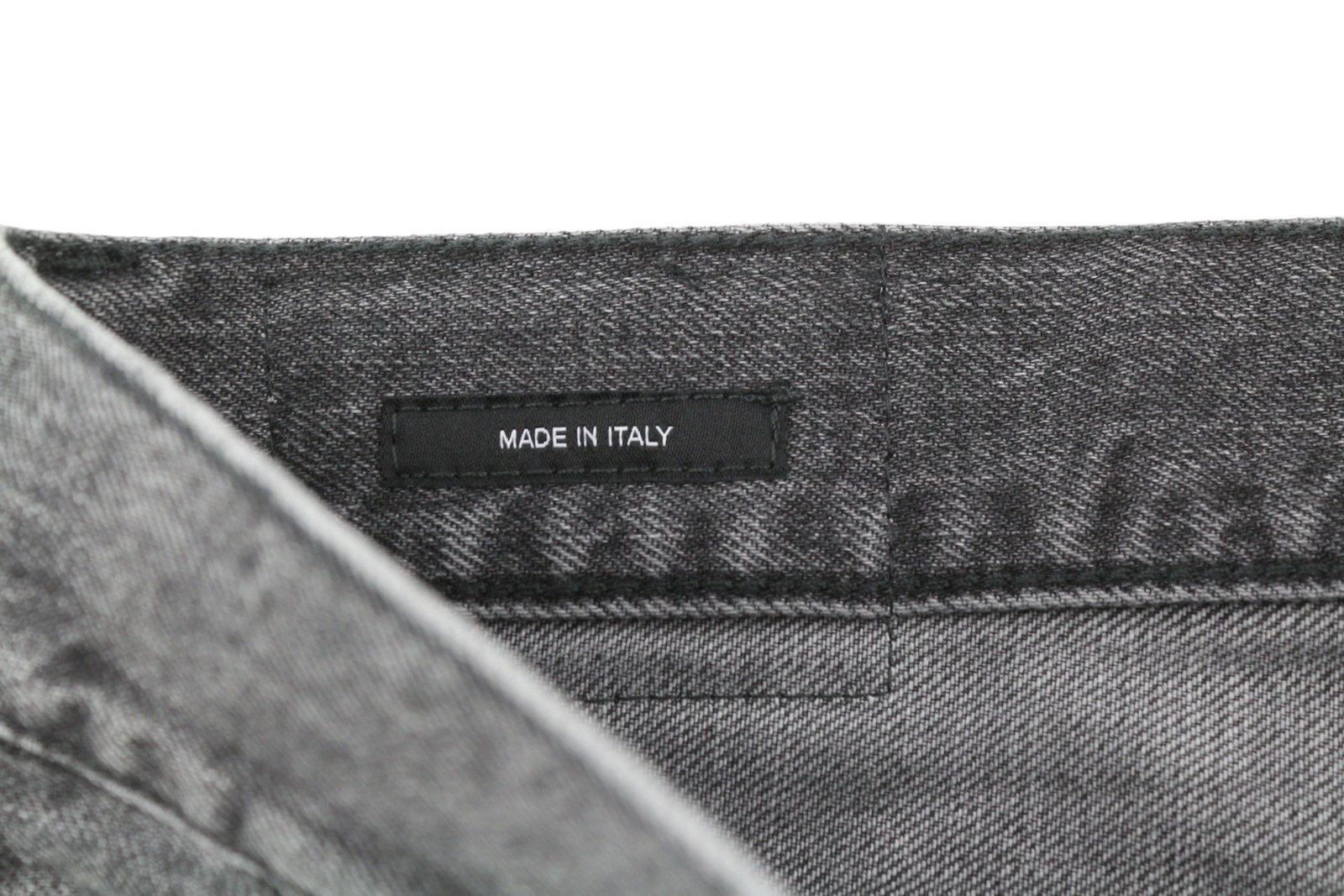 R13 BOYFRIEND 26 Wilson Black Faded Cropped Jeans 86144 Size 26" / US 2 / IT 38 - 6 Thumbnail