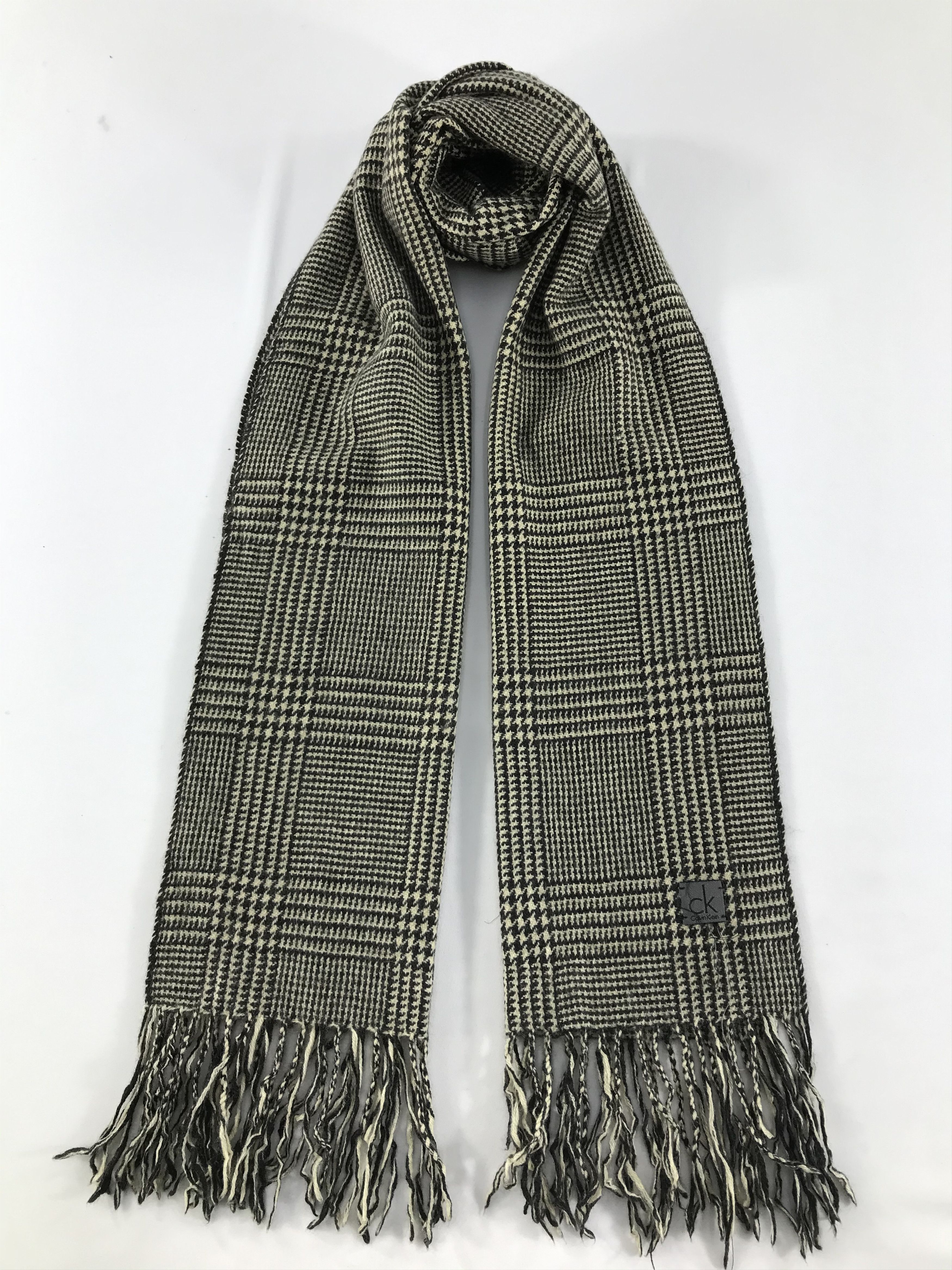 Calvin Klein Vintage Calvin Klein Scarf/Muffler/Neckwear MF918 Size ONE SIZE - 1 Thumbnail