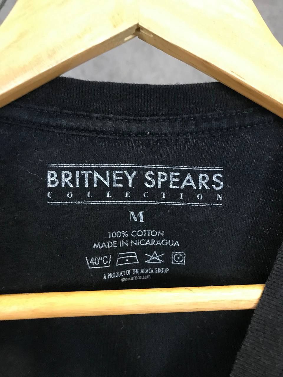 Band Tees Britney Spears band tee Size US M / EU 48-50 / 2 - 4 Thumbnail