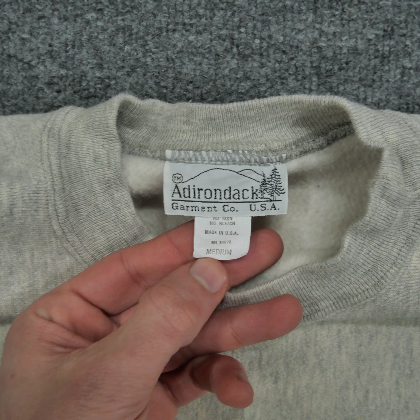 CO VINTAGE Adirondack Garment Co Sweatshirt Mens M Grey Reverse Weave Blank Crew Neck 90s Logo Pullover Size US M / EU 48-50 / 2 - 4 Thumbnail