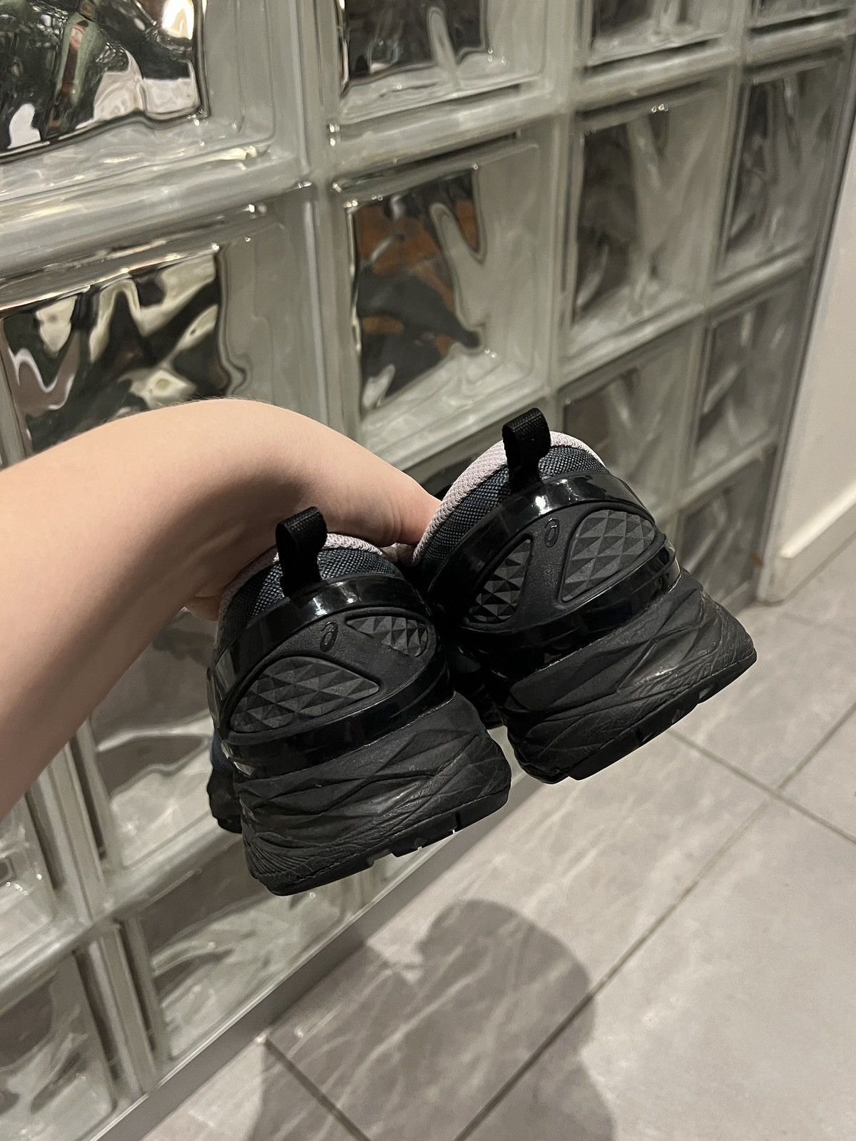 Asics × Kiko Kostadinov ASICS x Kiko Kostadinov Gel Delva 1 “Murasaki” (2019) Size US 6.5 / EU 39-40 - 2 Thumbnail
