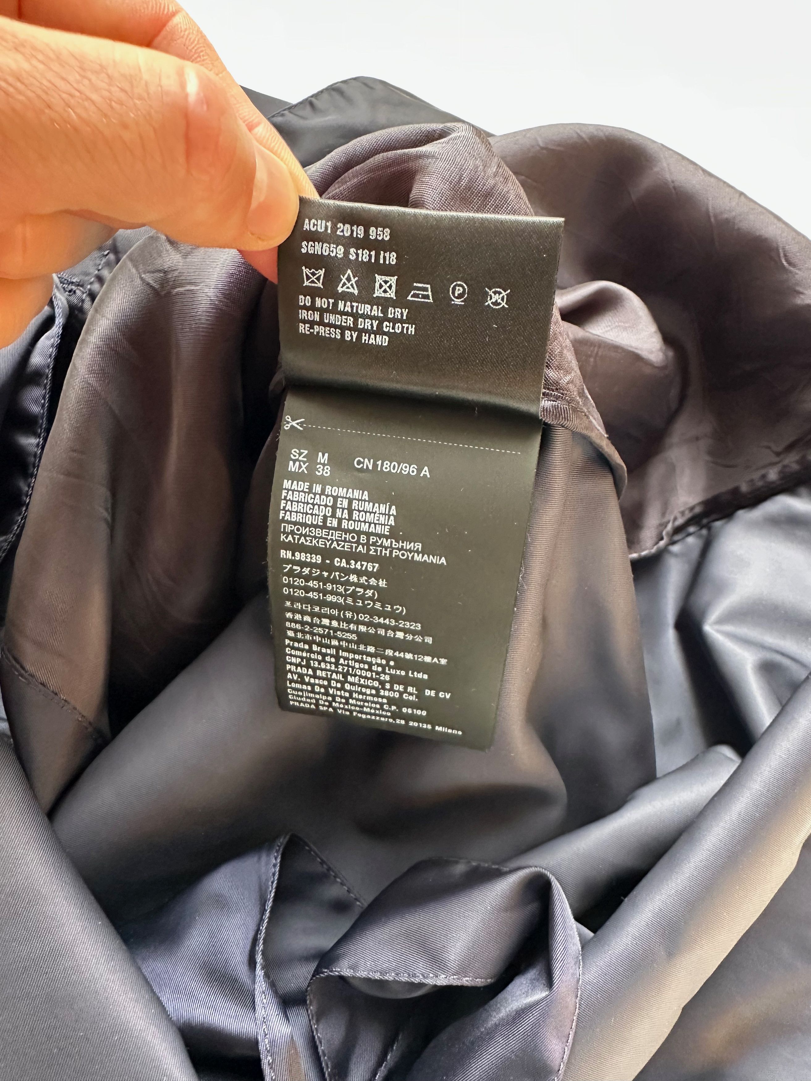 Prada PRADA Nylon Re-edition single breasted coat navy Size US M / EU 48-50 / 2 - 10 Thumbnail