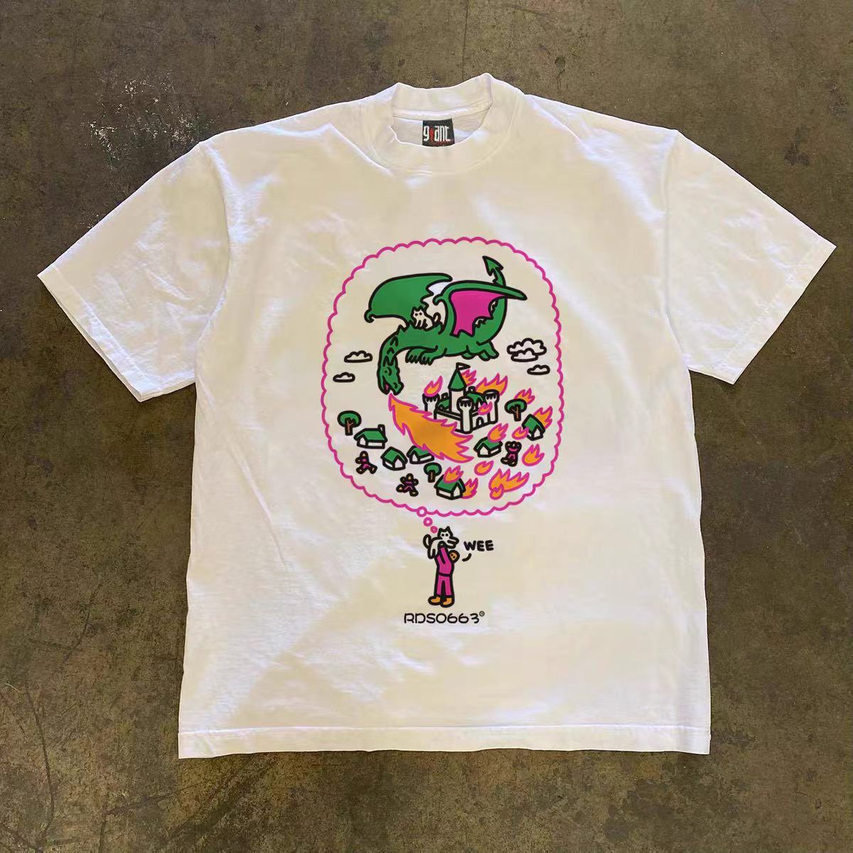 Vintage White washed retro dinosaur print t-shirt Size US M / EU 48-50 / 2 - 1 Thumbnail