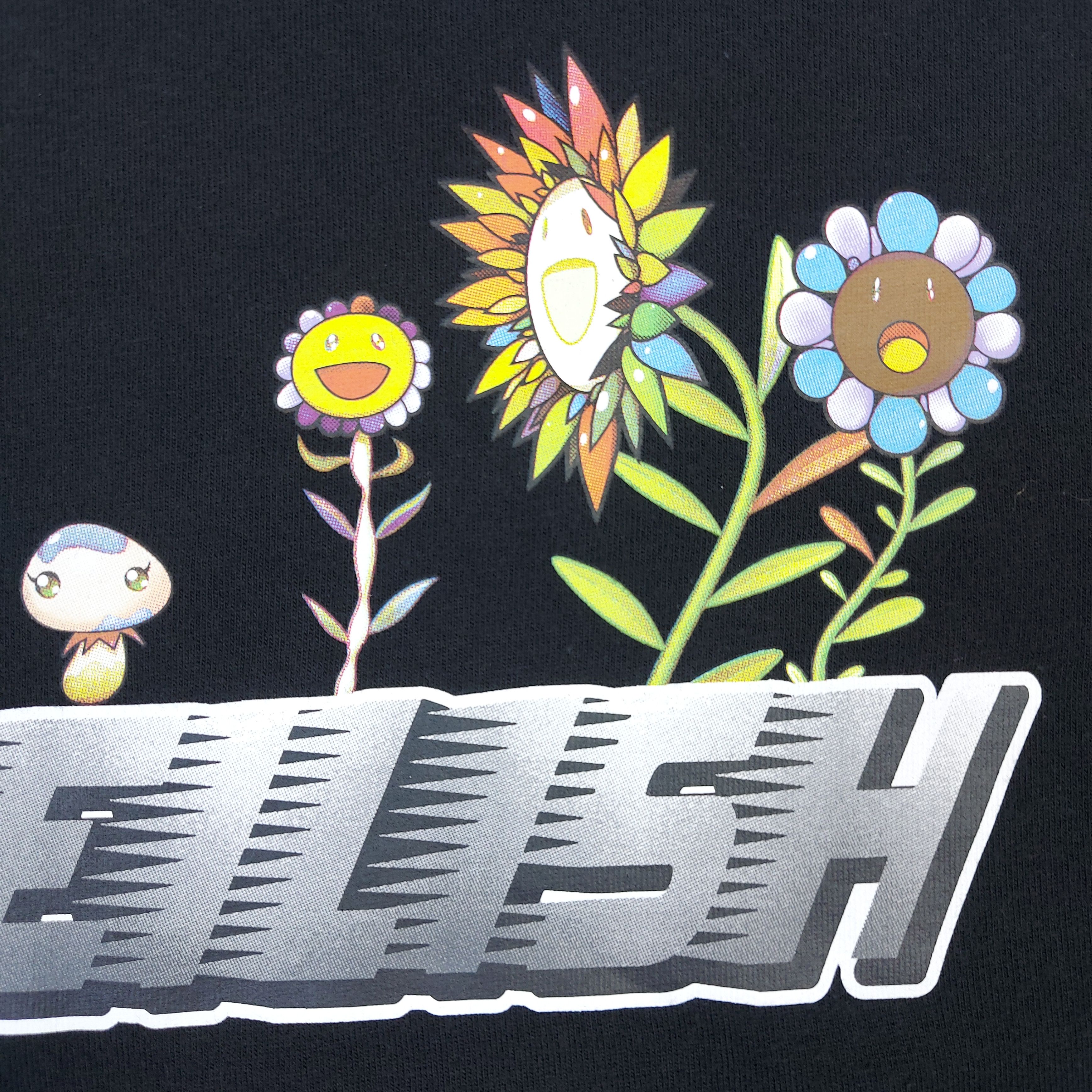 Billie Eilish × Takashi Murakami Billie Eilish x Takashi Murakami Uniqlo UT Black Flower TEE Size US XL / EU 56 / 4 - 5 Thumbnail