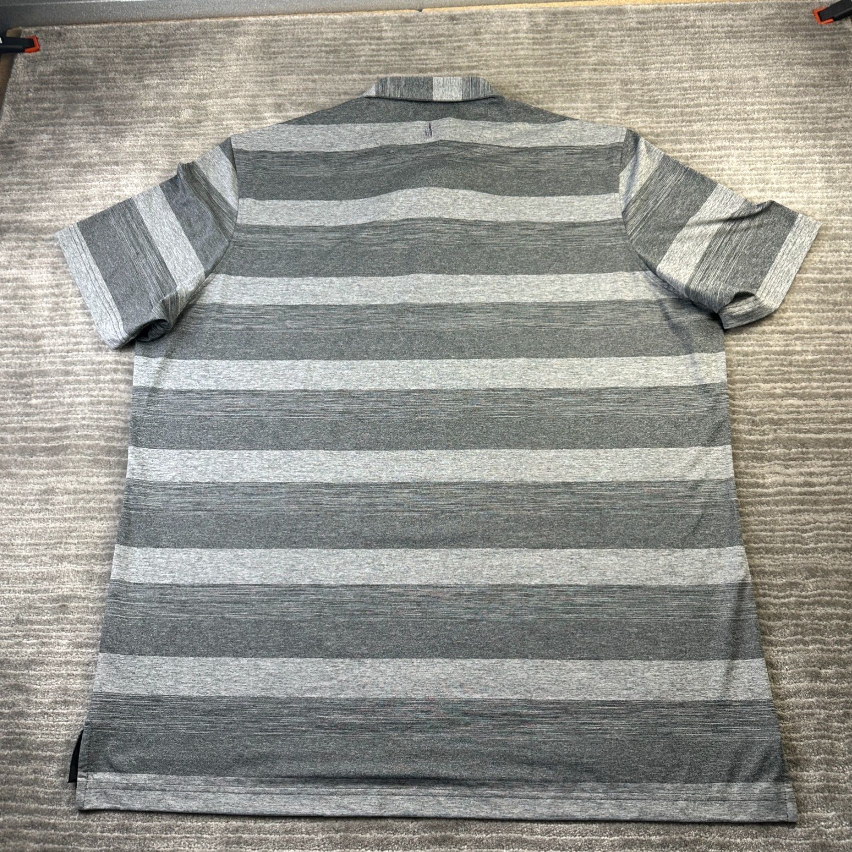 johnnie-O Johnnie O Polo Shirt Mens 2XL XXL Gray Striped Golf Performance Size US XXL / EU 58 / 5 - 2 Thumbnail