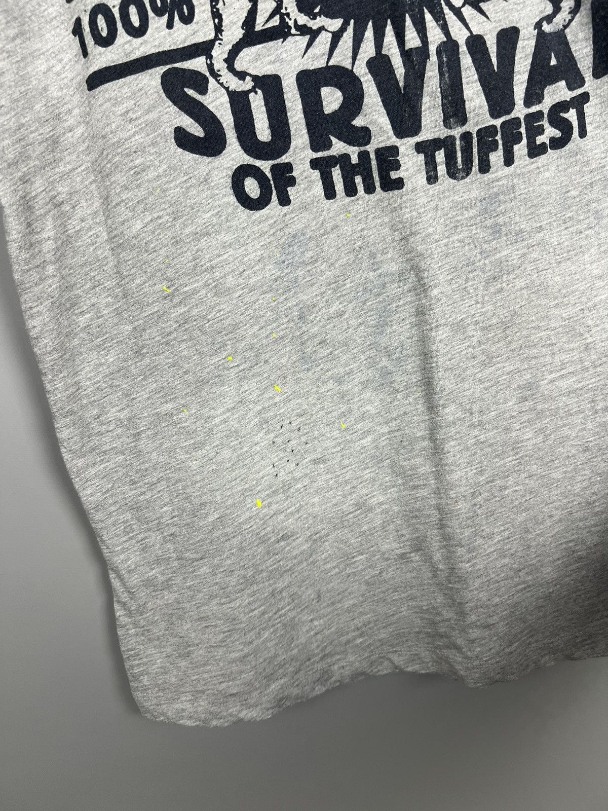 Dsquared2 S-M Dsquared2 DeanDan Survival Of The Tuffest Distressed Tee Size US S / EU 44-46 / 1 - 9 Thumbnail