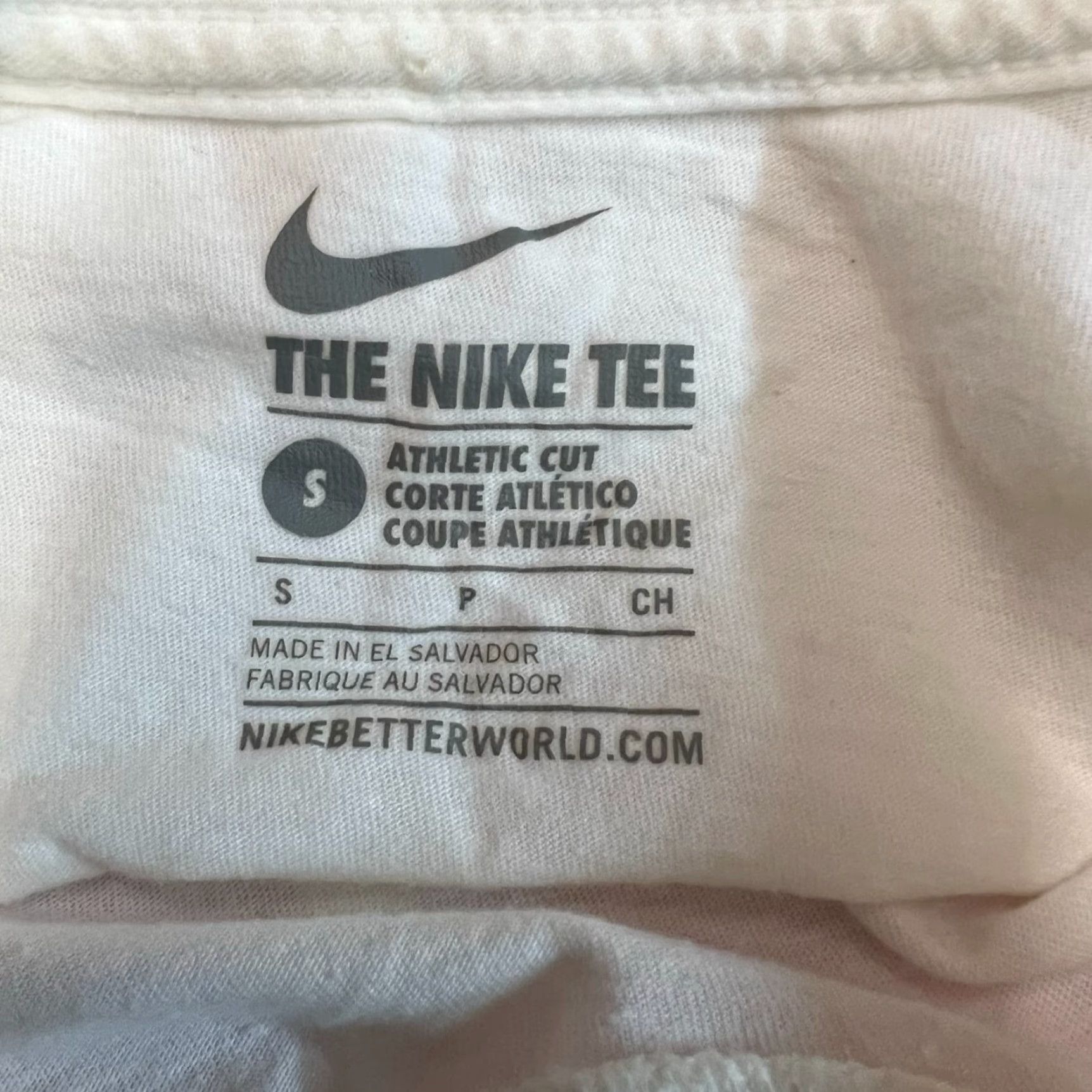 Nike Nike Shirt Adult Small White Red Spell Out Gym Outdoors Lightweight Men Size US S / EU 44-46 / 1 - 7 Thumbnail