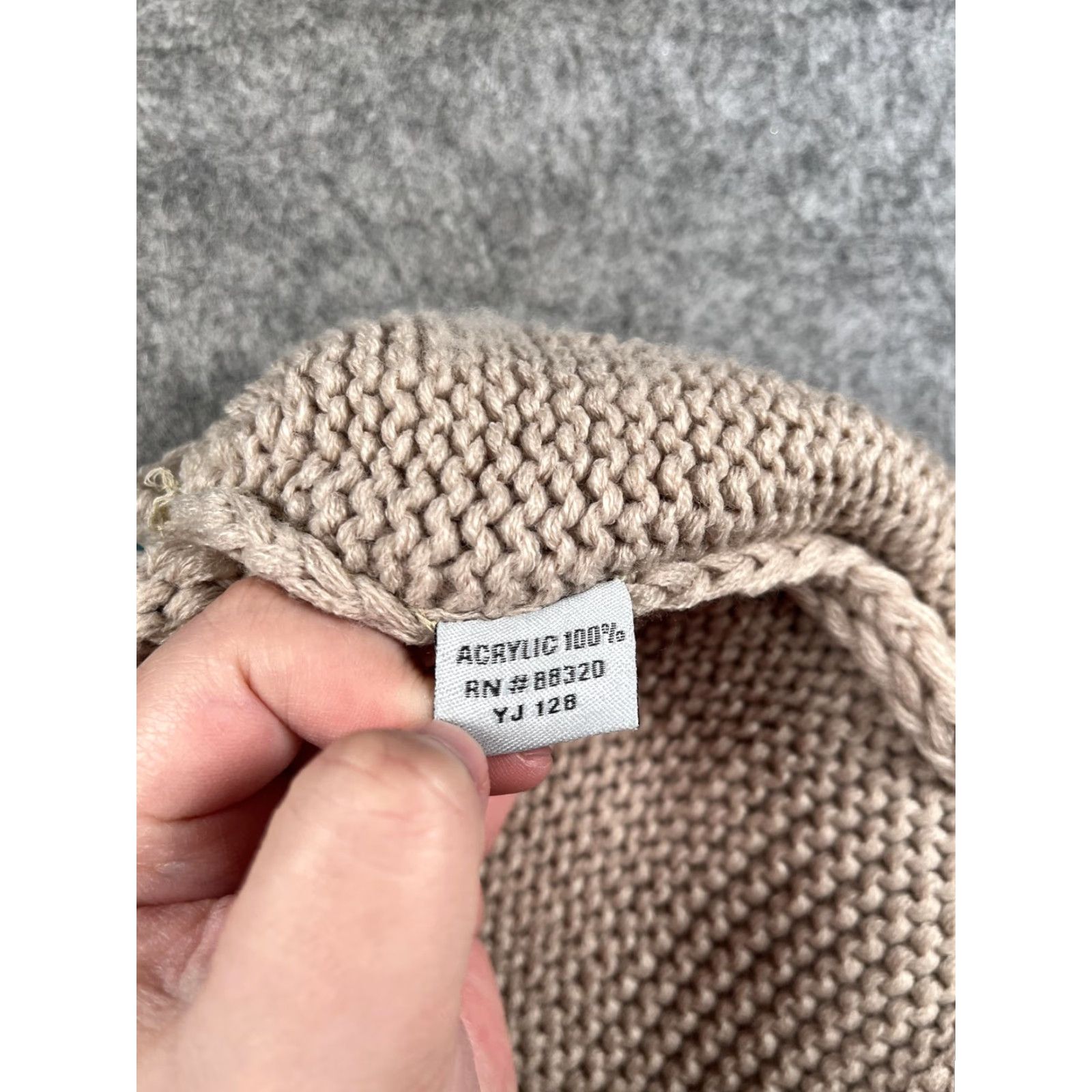 Vintage C.C Womens Beanie Hat One Size Beige Knit Acrylic Stretch Casual Winter Warm Size ONE SIZE - 7 Thumbnail