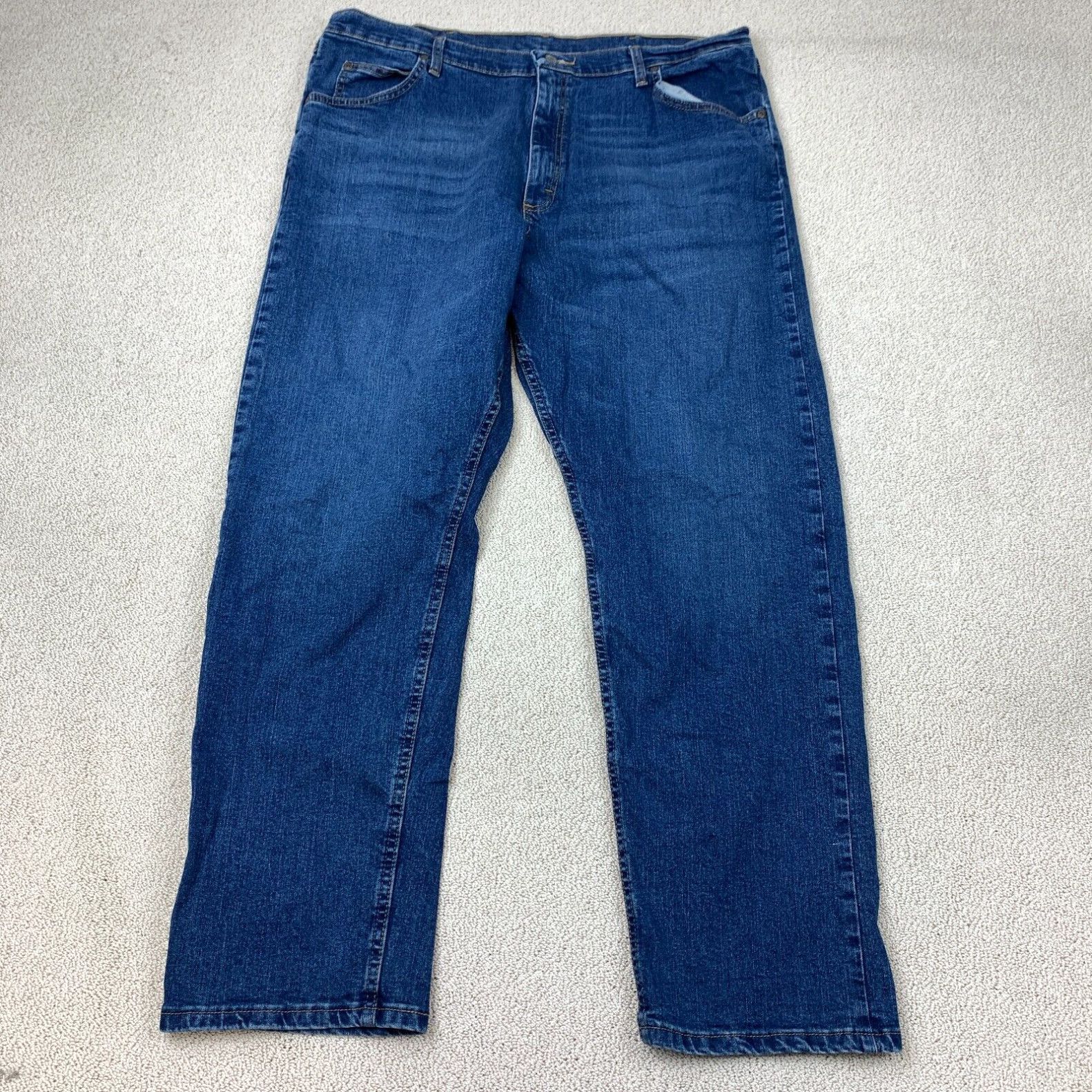 Wrangler Wrangler Relaxed Fit Straight Leg Denim Jeans Mens 40x32 Blue Medium Wash Grailed 4288