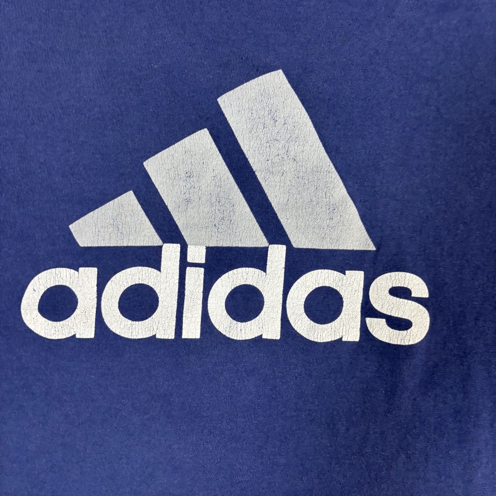 Adidas vintage 90s Adidas big logo tshirt mens Large sportswear Size US L / EU 52-54 / 3 - 3 Thumbnail