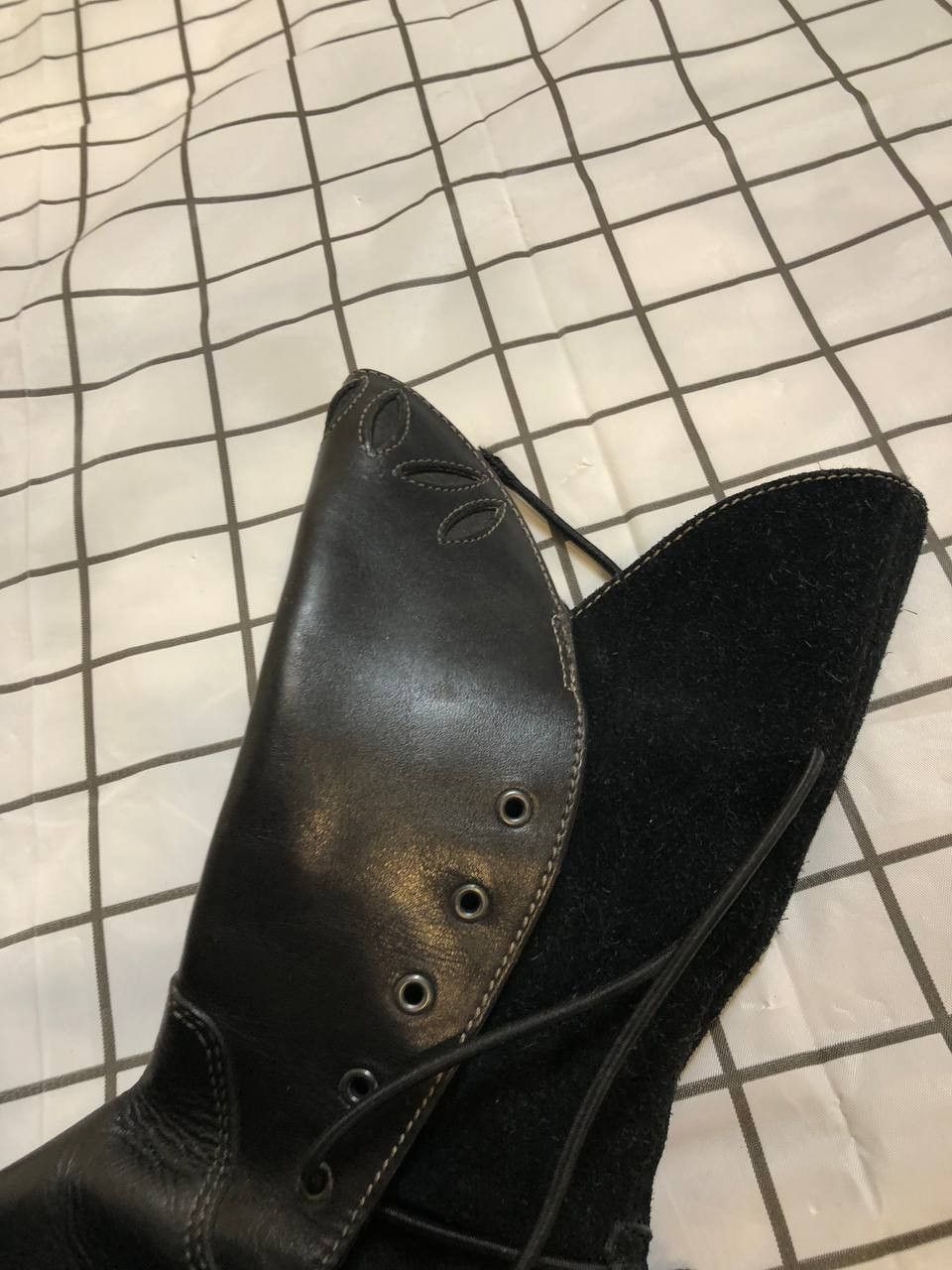 Dr. Martens Dr Martens Vintage Cut Out Mid Calf Black Leather Suede Size US 4 / IT 34 - 6 Thumbnail