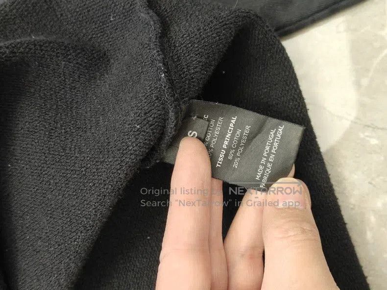 Vetements VETEMENTS Collaboration Fake Two-Piece Sweatshirt Size US S / EU 44-46 / 1 - 6 Thumbnail