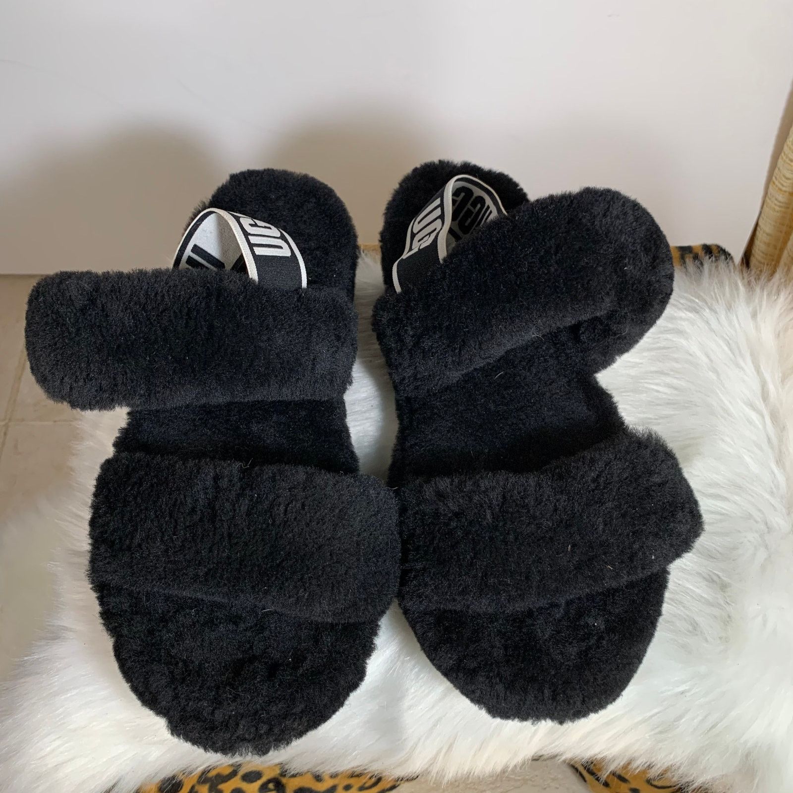 Ugg UGG Oh Yeah double strap flat sandals in black Size 9 Size US 9 / IT 39 - 9 Thumbnail