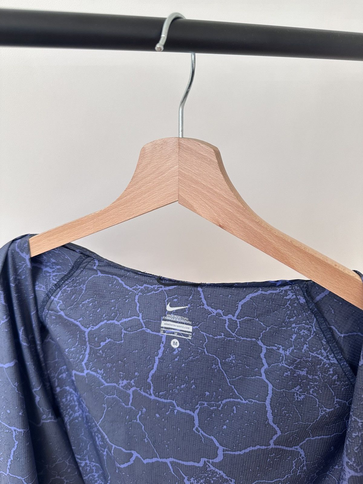 Nike IMPOSSIBLY LIGHT BLUE NIKE LIGHTNING JACKET Mens M Size US M / EU 48-50 / 2 - 7 Thumbnail