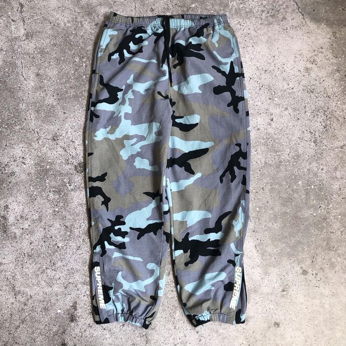 Supreme SURPEME WARM UP PANTS REFLEXTIF | Grailed