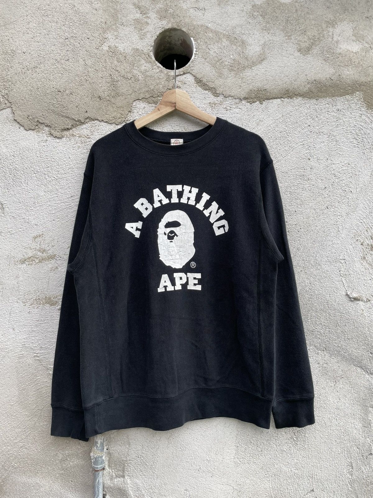 Bape Bape College Crewneck Size US M / EU 48-50 / 2 - 1 Thumbnail