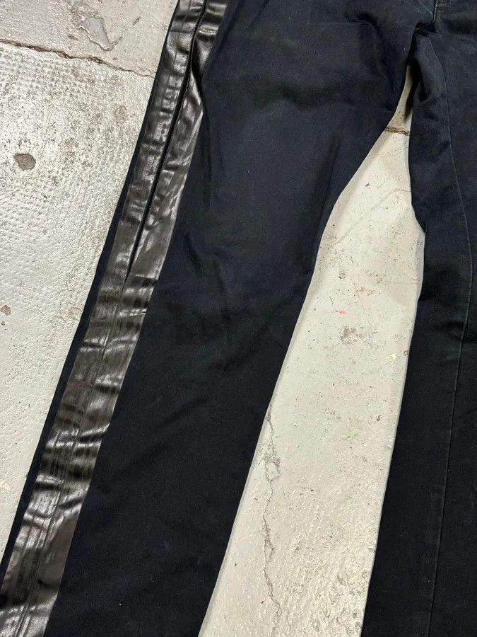 Dolce & Gabbana 2010s Dolce & Gabbana Black Glossy Leather Trim Slim Jeans Size US 32 / EU 48 - 11 Thumbnail