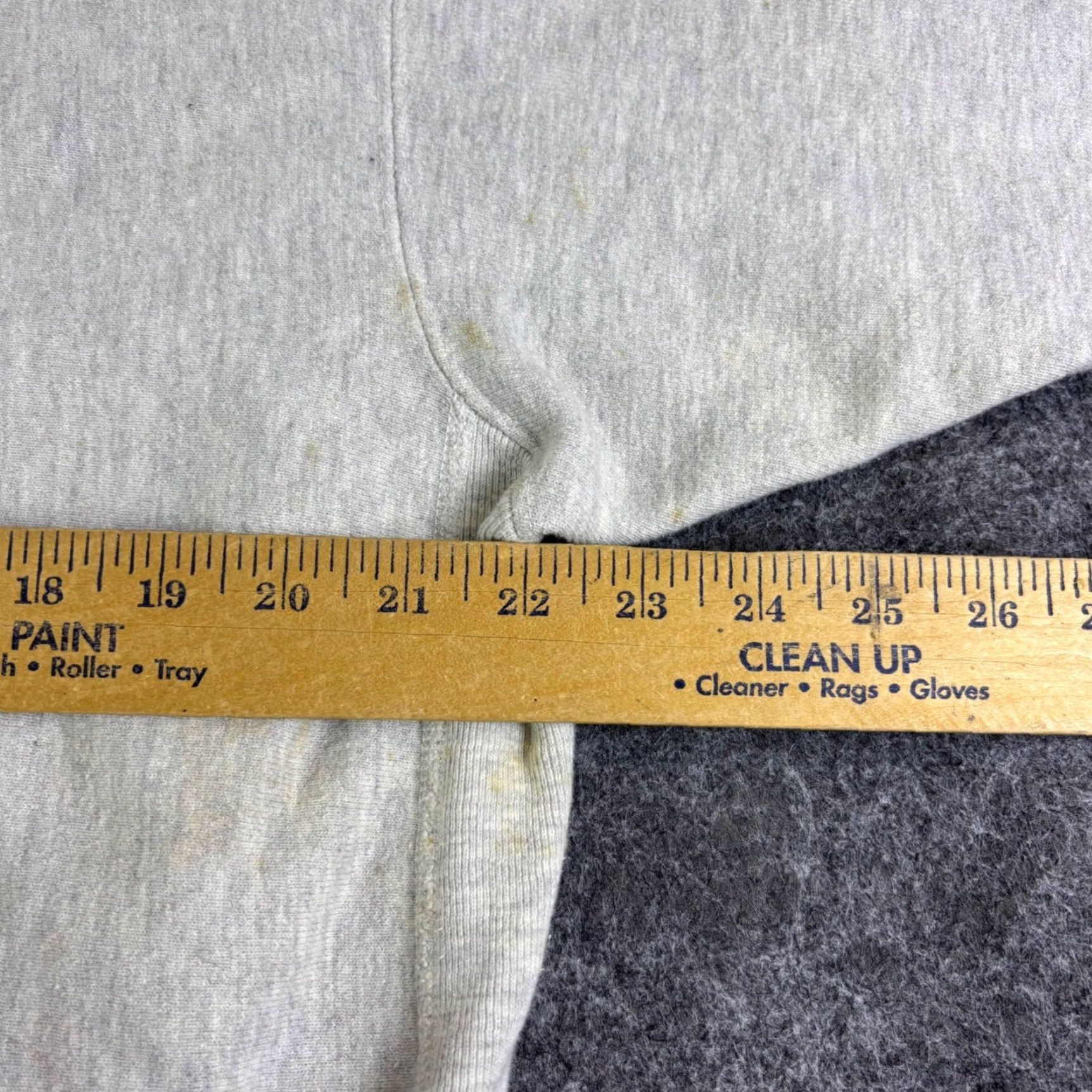 Champion VINTAGE Champion Sweatshirt XX-Large Gray Green Trim Logo Spell Out Crew Neck Long Sleeve Ribbed Preshrunk Logo Embroidered College Reverse Weave Men Size US XXL / EU 58 / 5 - 4 Thumbnail