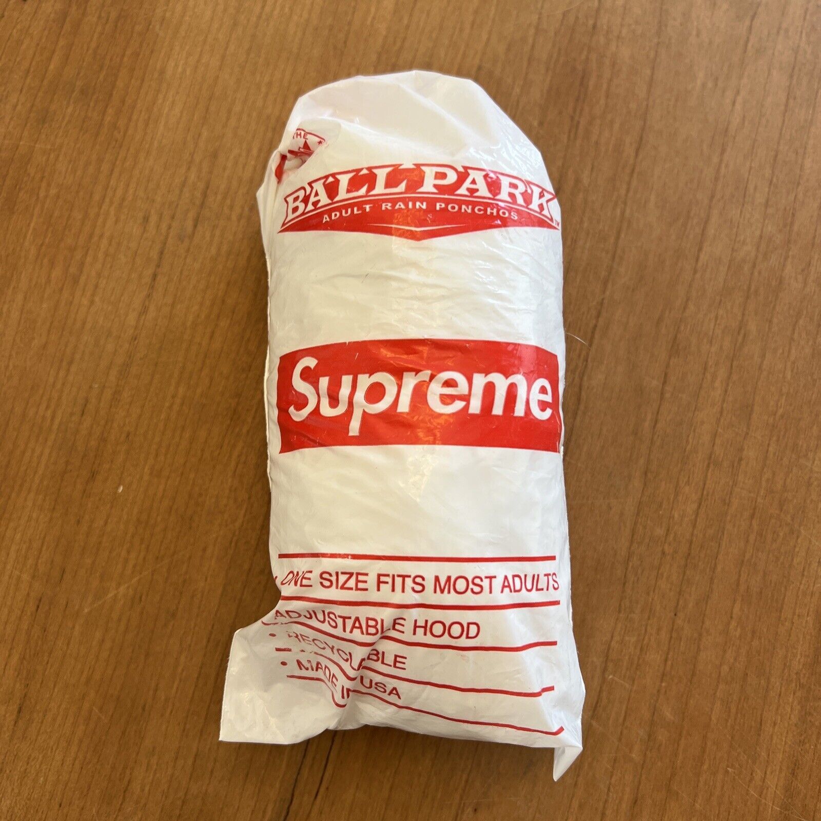 Supreme Supreme rain Ball Park poncho Size US XL / EU 56 / 4 - 2 Thumbnail