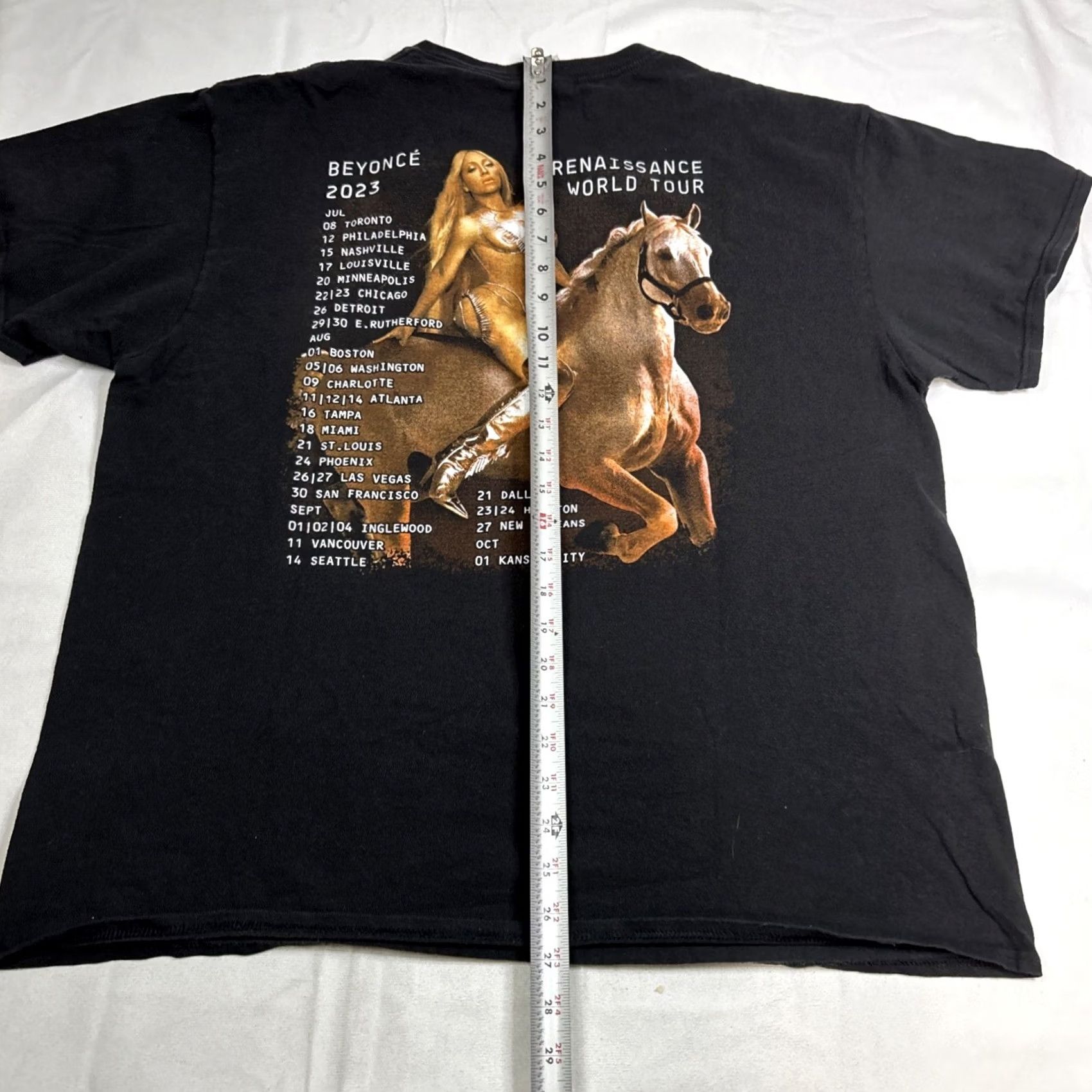 Vintage Beyonce Renaissance Tour T-Shirt Cowgirl Tee Merch Concert Album 2023 Men Sz XL Size US XL / EU 56 / 4 - 7 Thumbnail