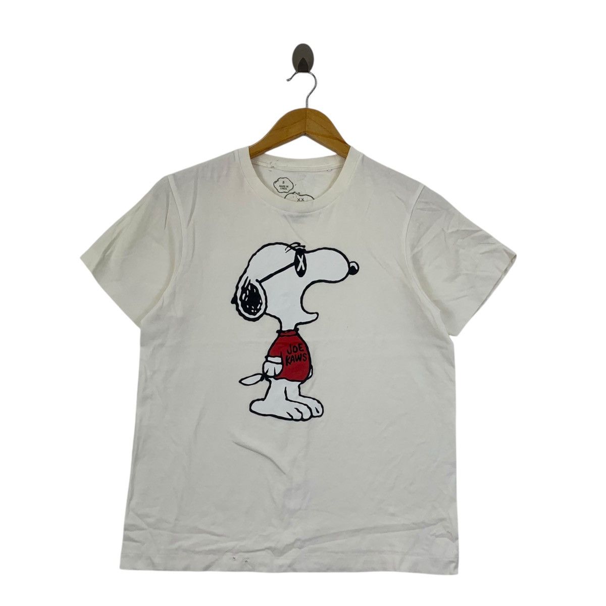 Uniqlo KAWS x UNIQLO x PEANUTS Snoopy Comic Strip Tee Shirt Top Size S / US 4 / IT 40 - 1 Thumbnail