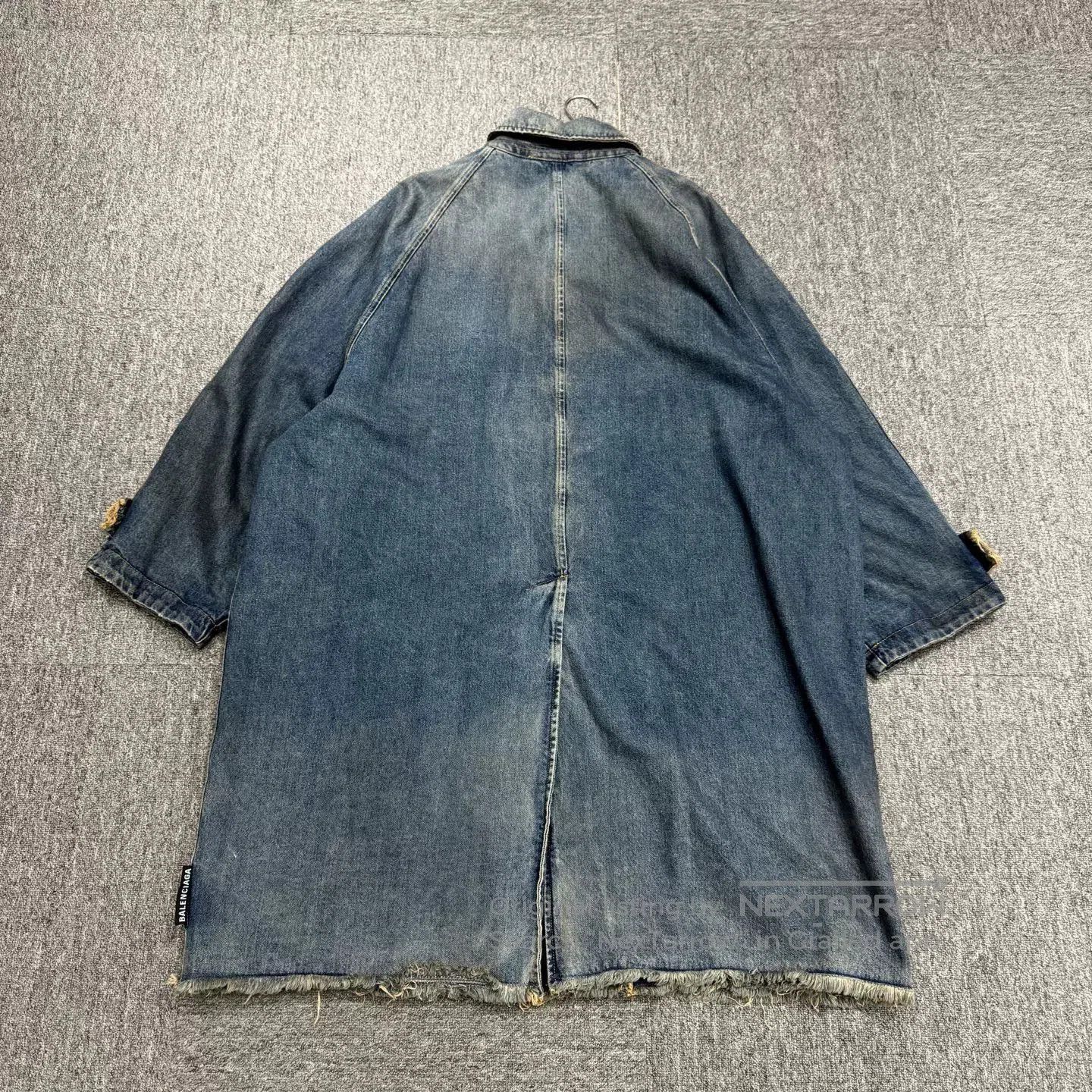 Balenciaga Balenciaga Runway Distressed Denim Coat. Size US S / EU 44-46 / 1 - 5 Thumbnail