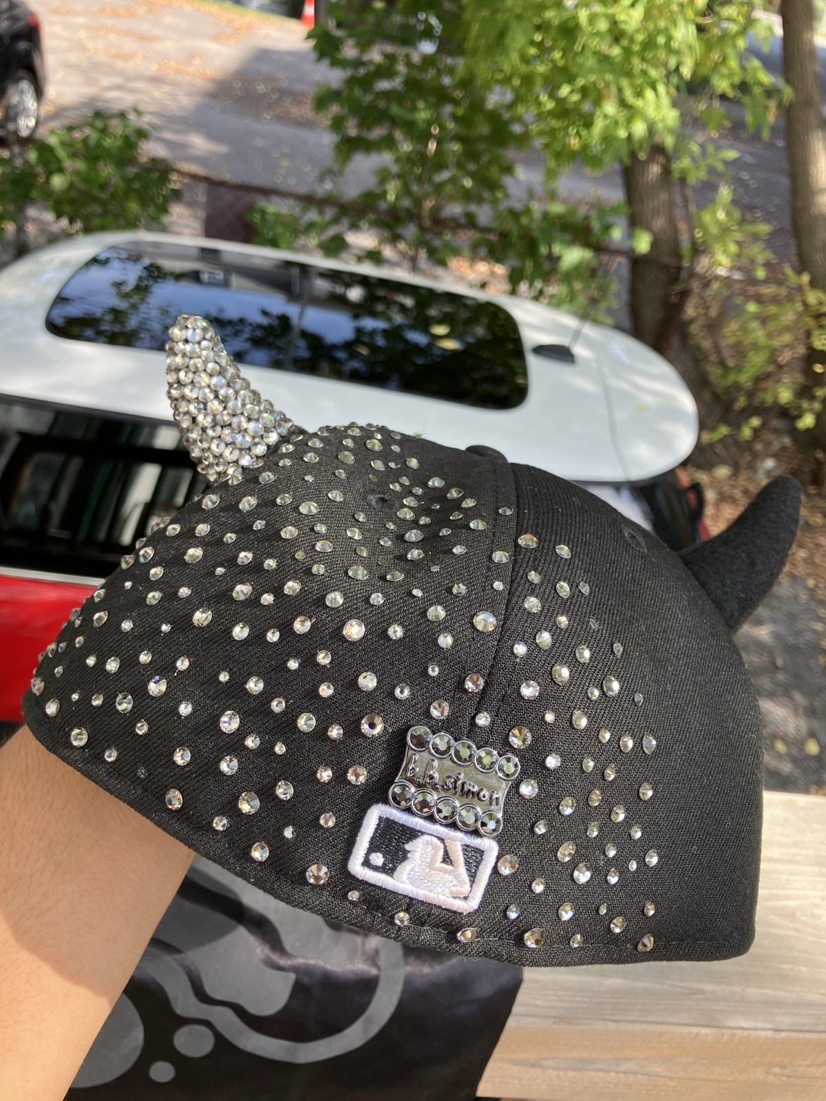 帽子 Supreme x B.B. Simon Studded Canvas Cap AVAILABLE NOW -Supreme x BB Simon Trucker Hats $200 260 18th
