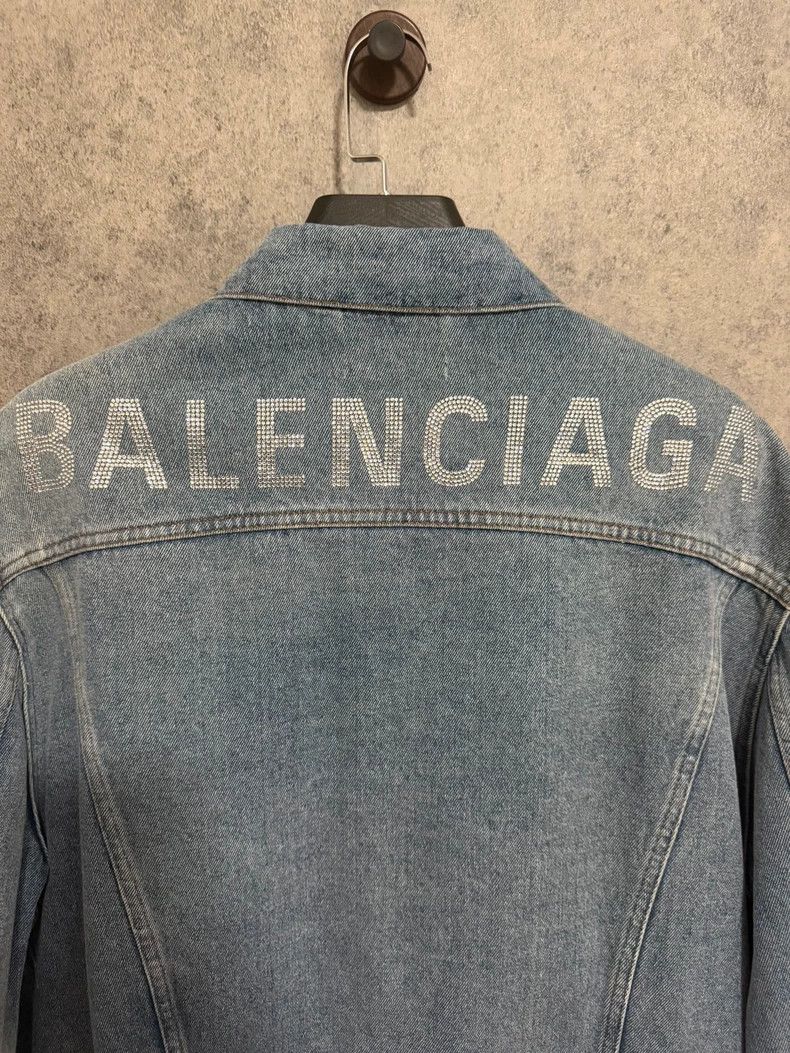 Balenciaga Balenciaga size 40 Light wash back rhinestone monogrammed Size US XXS / EU 40 - 2 Thumbnail