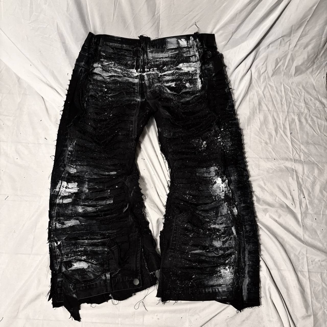 Japanese Brand Handmade Extreme Distressed Wide-Leg Jeans – Avant-Garde Size US 36 / EU 52 - 2 Thumbnail