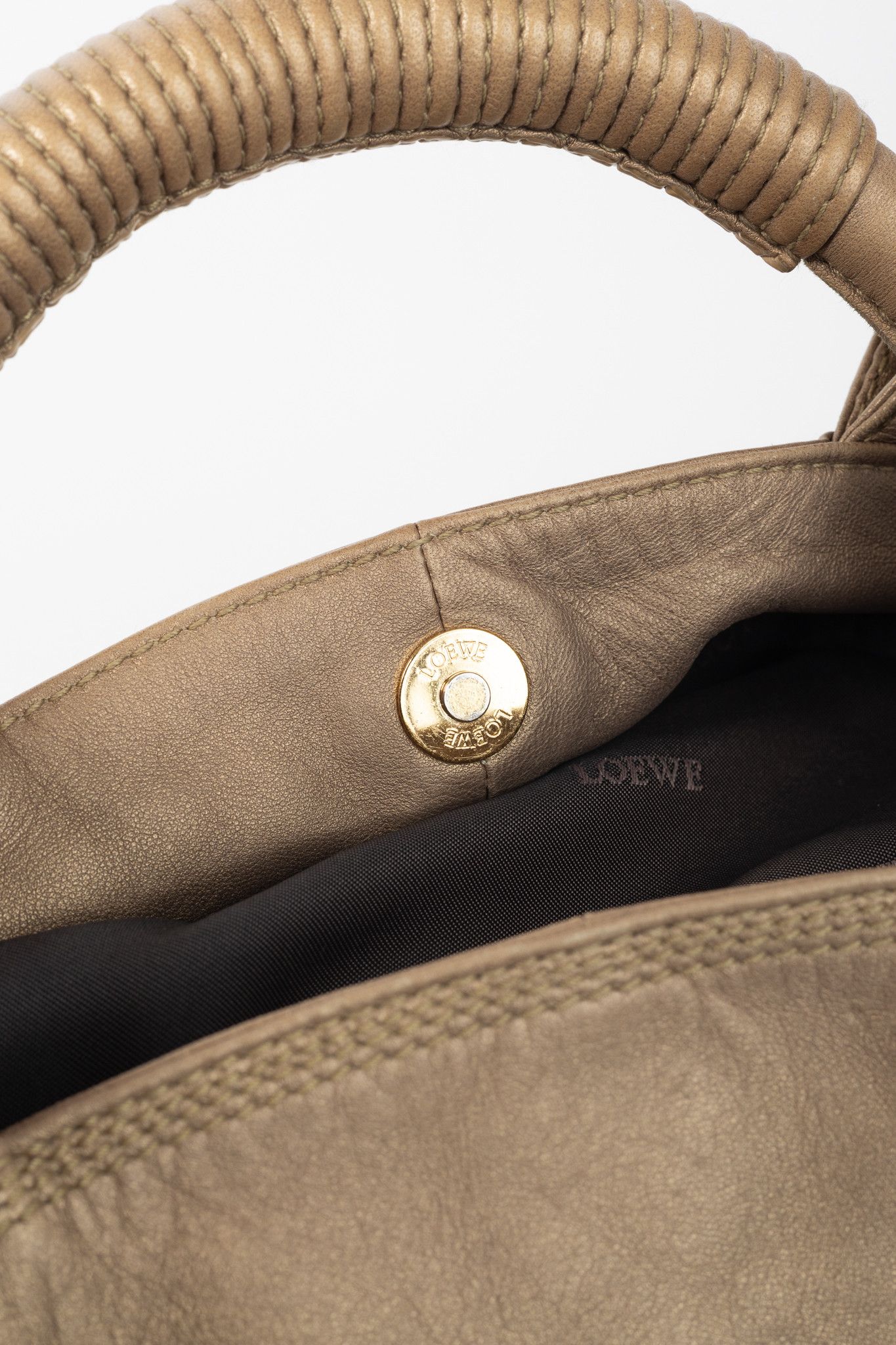 Loewe Loewe Nappa Aire Metallic Gold Sheep Skin Anagram Handbag Size ONE SIZE - 11 Thumbnail