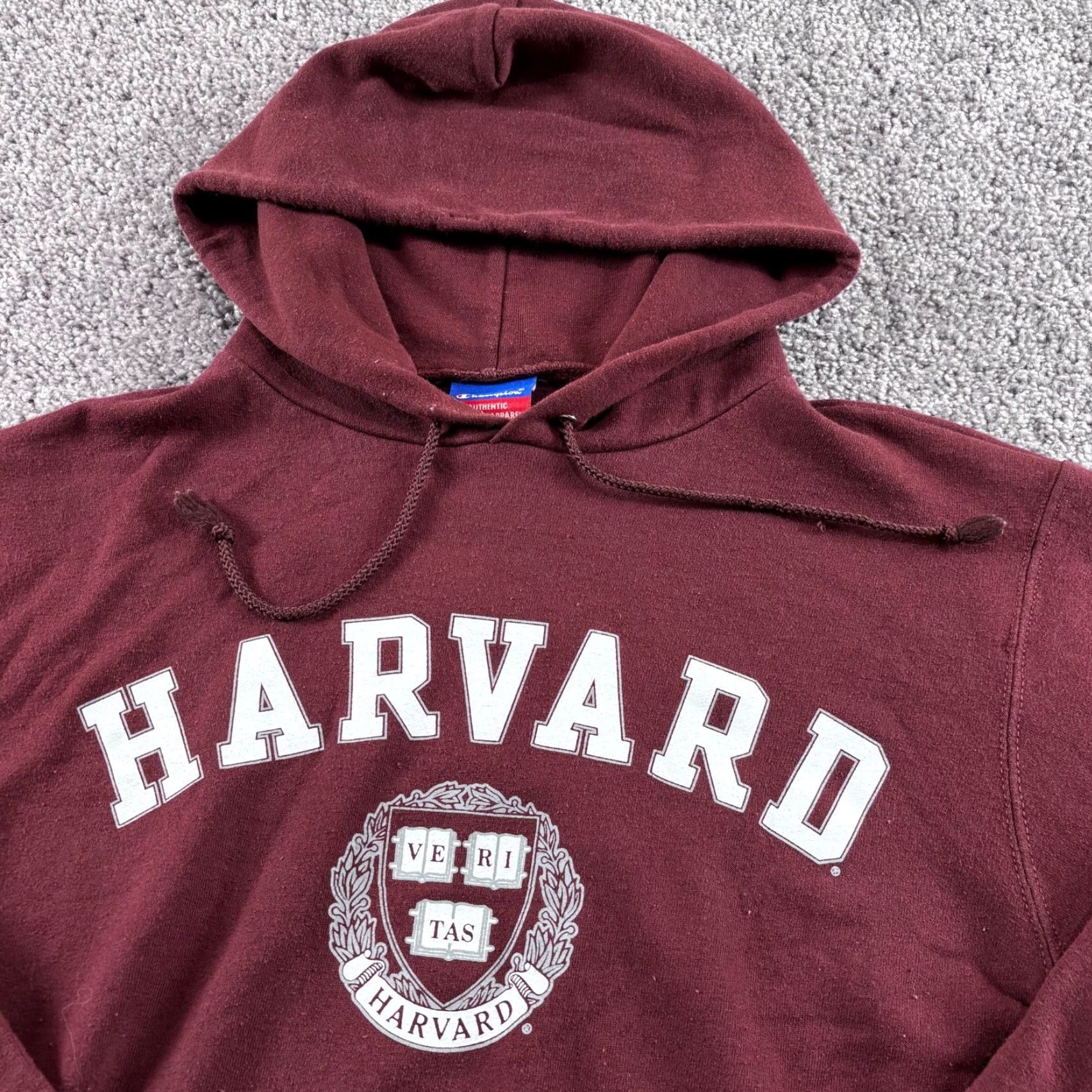 Champion Harvard University Hoodie Mens S Maroon Champion Ivy League Crest Hoodie Size US S / EU 44-46 / 1 - 2 Thumbnail