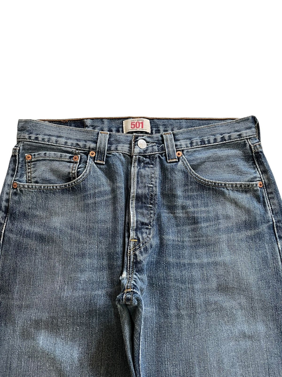 Levi's × Levi's Vintage Clothing Vintage 90s Levis 501 Blue Wash Distressed Baggy Jeans Size US 32 / EU 48 - 4 Thumbnail