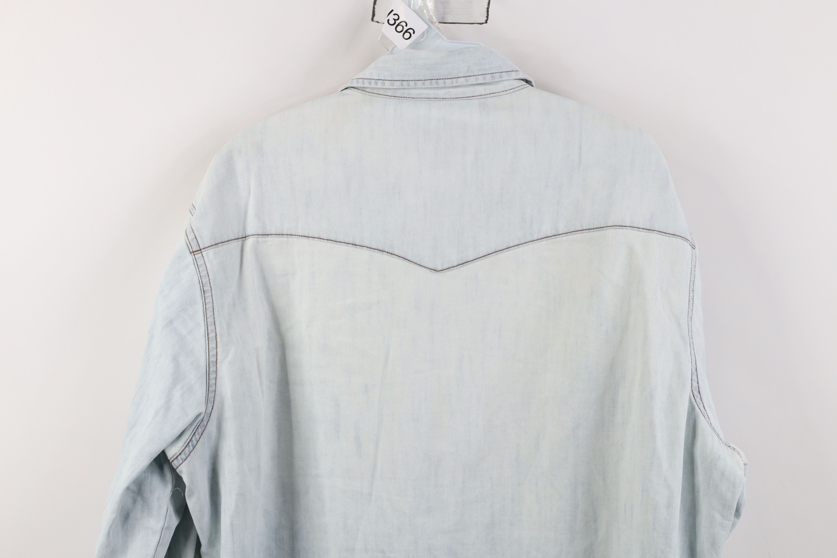 Wrangler Vintage 90s Wrangler Acid Wash Denim Snap Button Shirt Size US XL / EU 56 / 4 - 13 Thumbnail