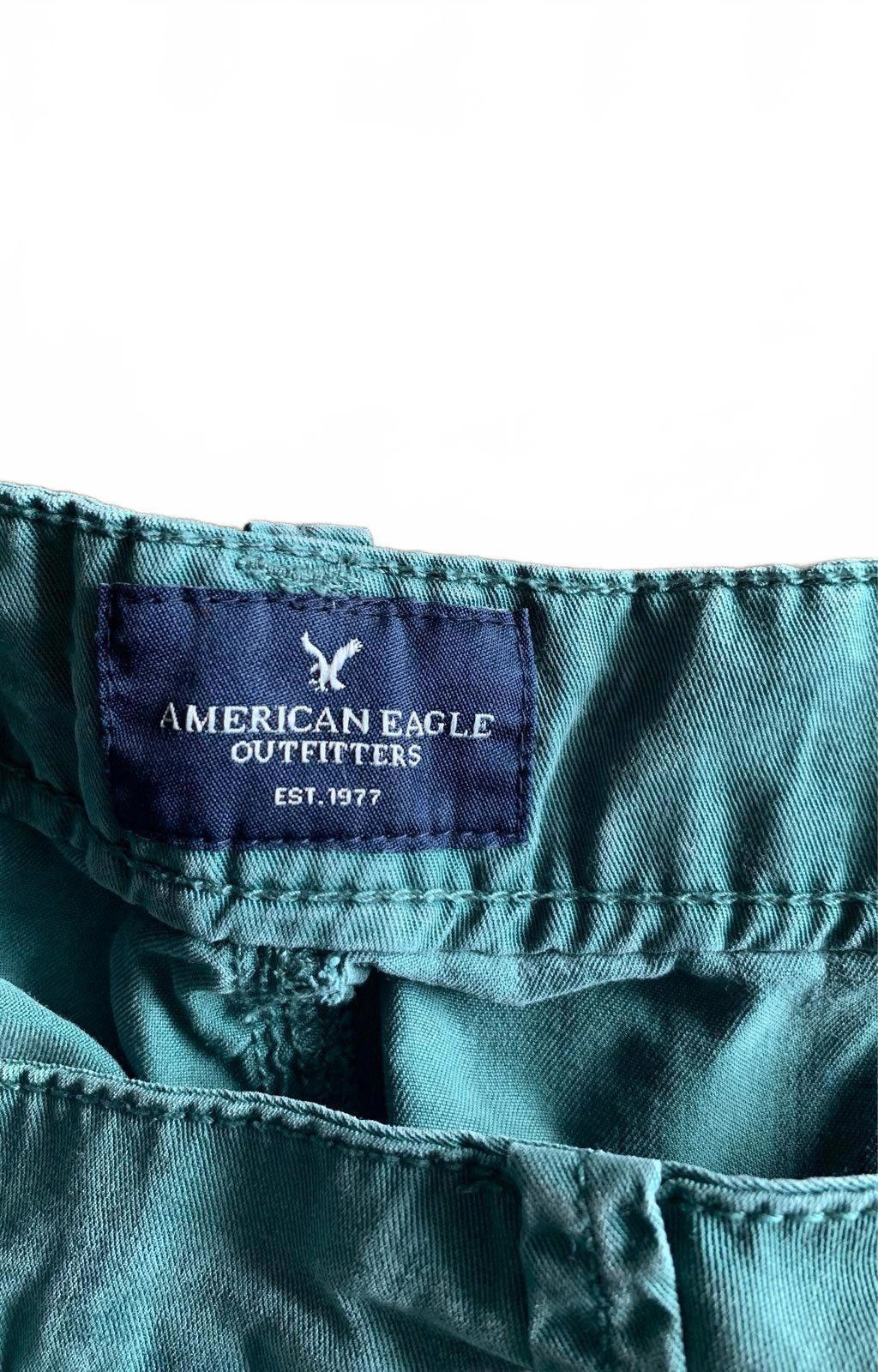 American Eagle Outfitters American Eagle Outfitters Women's Green Shorts - Size 8 Size 32" / US 10 / IT 46 - 4 Thumbnail