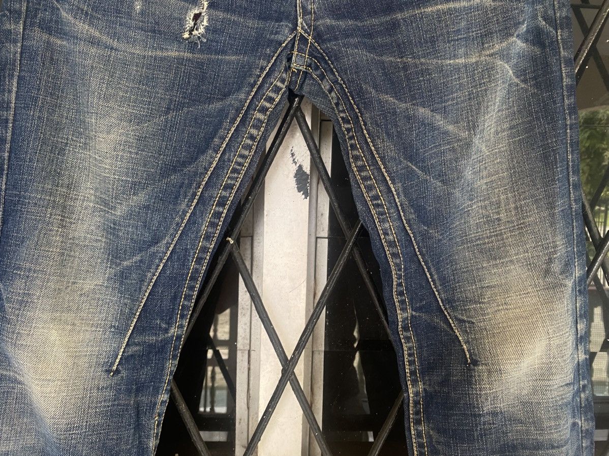 Japanese Brand Red Pepper 'Mr G' Gold Label Indigo Jeans Size US 33 - 3 Thumbnail