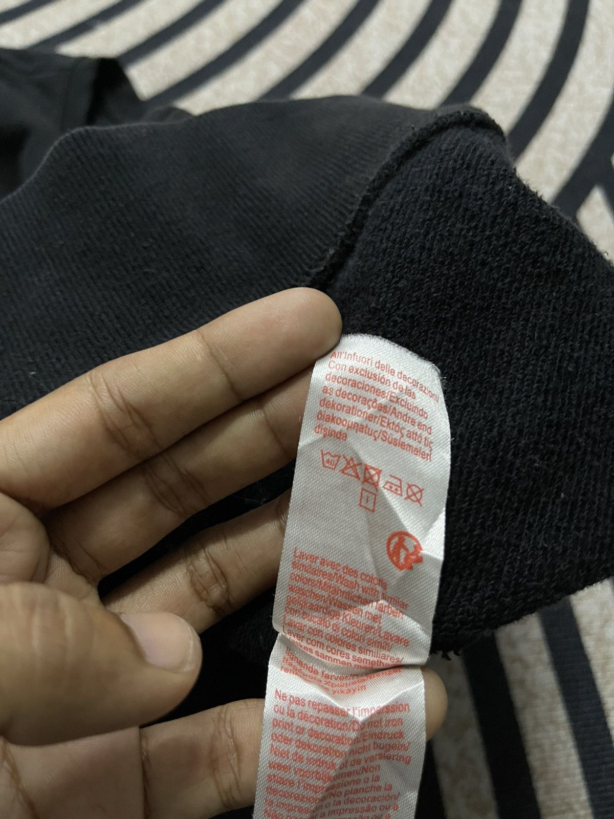 Lacoste × Supreme SUPREME X LACOSTE SWEATSHIRT EMBROIDERED LOGO DISCOLOURED Size US M / EU 48-50 / 2 - 13 Thumbnail