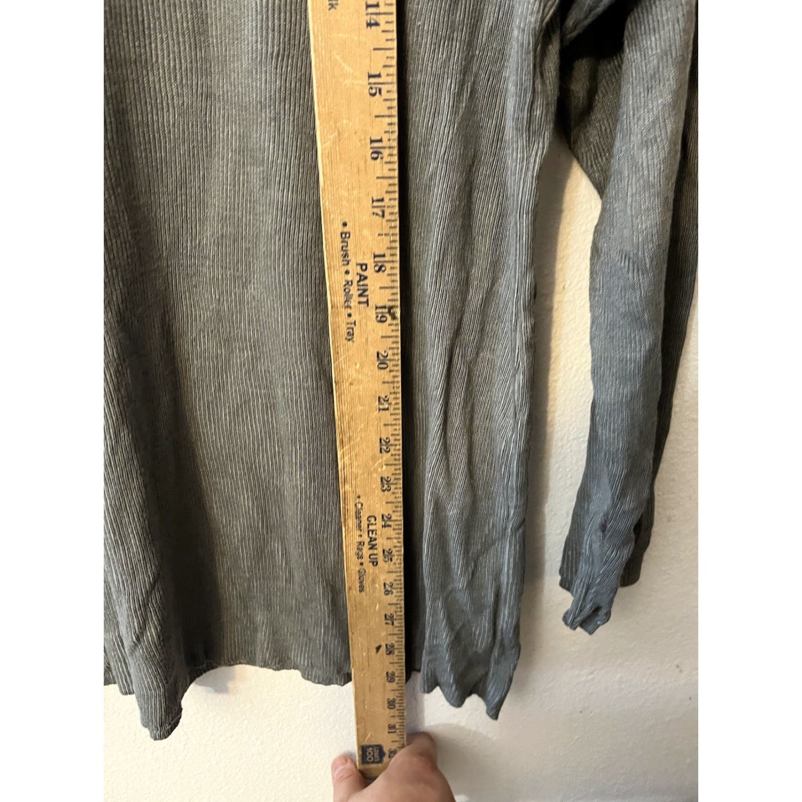 Eileen Fisher VINTAGE Eileen Fisher Women's Tunic Top Long Sleeve Rayon Gray L 90s, Boho, Feminine Size L / US 10 / IT 46 - 6 Thumbnail