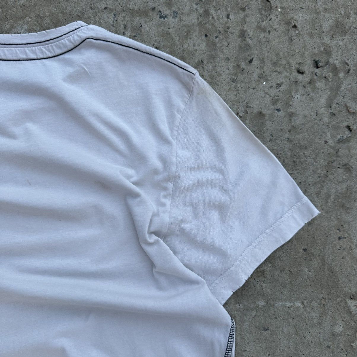 True Religion Vintage Japanese Style True Religion T-shirts Trashed Size L Size US L / EU 52-54 / 3 - 11 Thumbnail