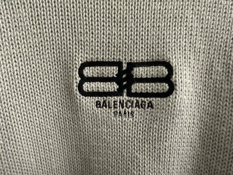Balenciaga Balenciaga Grey Embroidered Logo Round Neck Long Sleeve Pu Size US XS / EU 42 / 0 - 2 Thumbnail